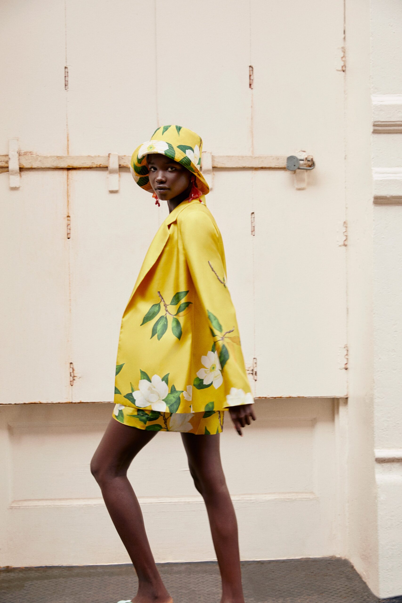 Oscar de la Renta S/S 22 Look 10