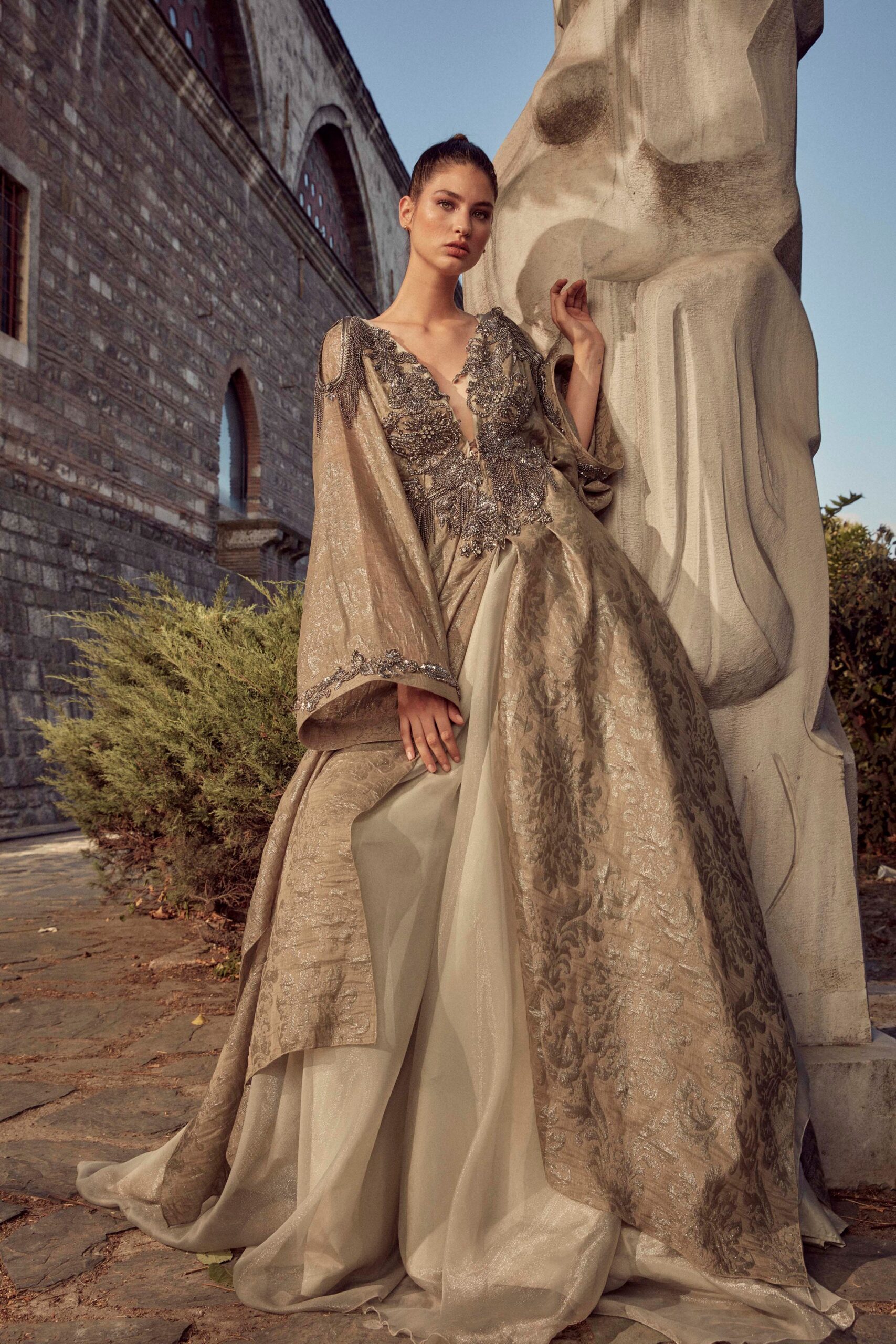 Özlem Süer Istanbul S/S 21 Look 11