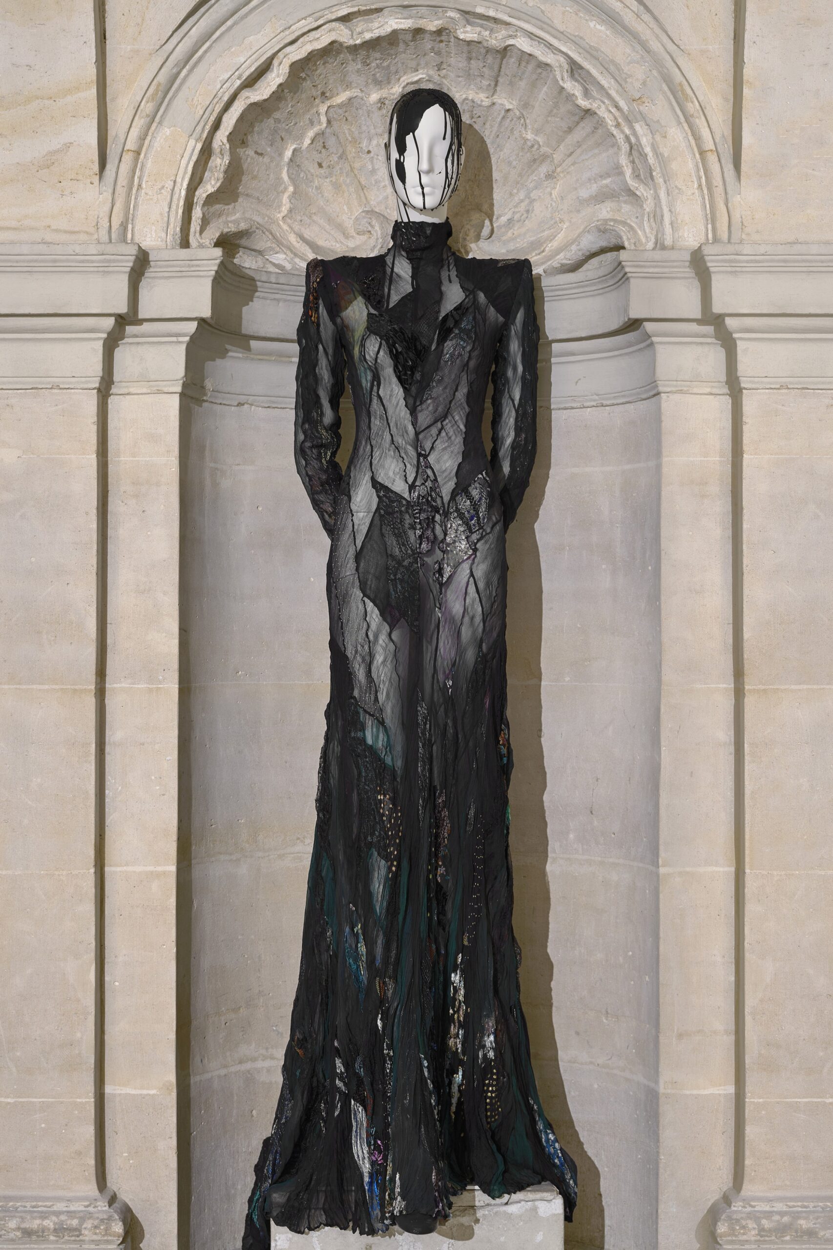 Olivier Theyskens S/S 23 Look 11