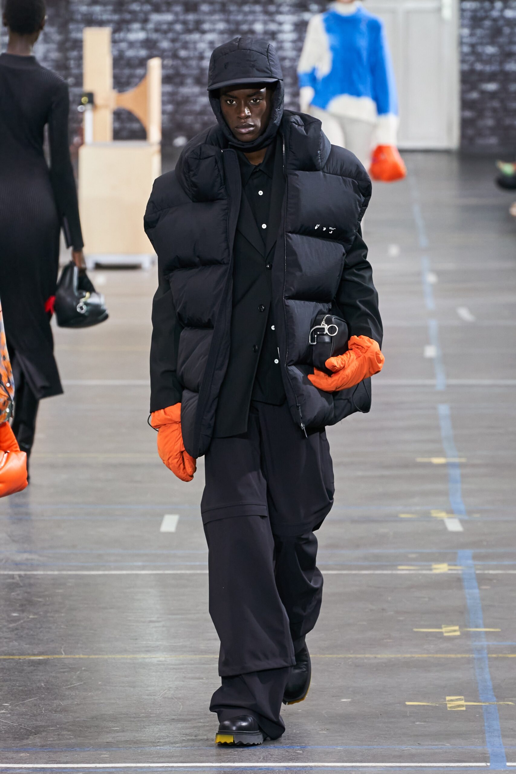 Off-White F/W 21 Look 12