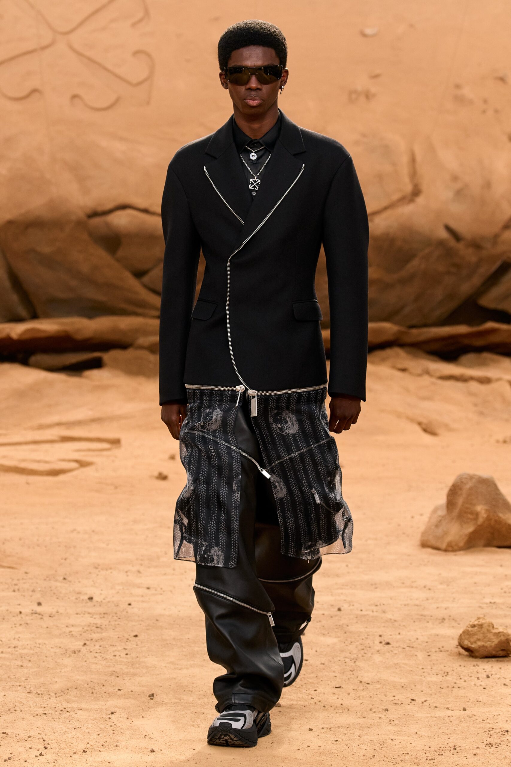 Off-White F/W 23 Look 12