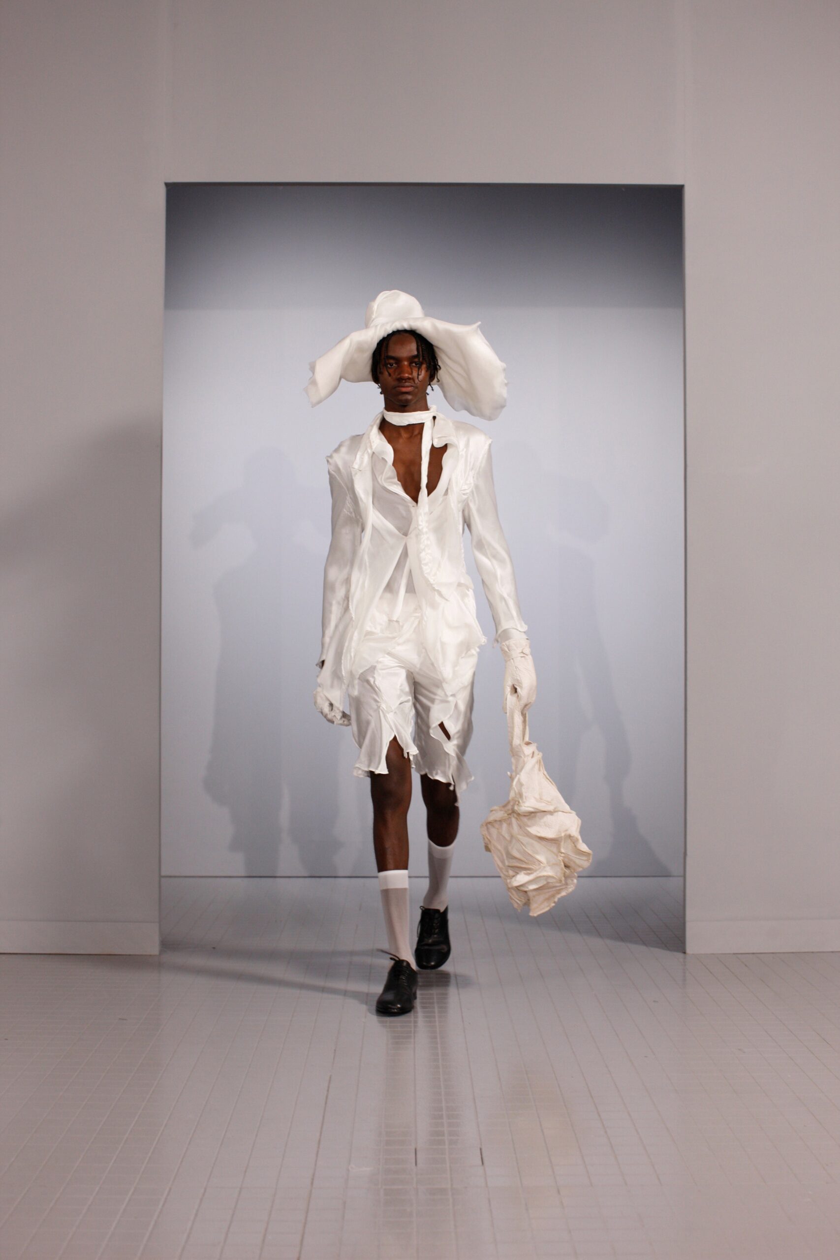 Paolo Carzana S/S 23 Look 12