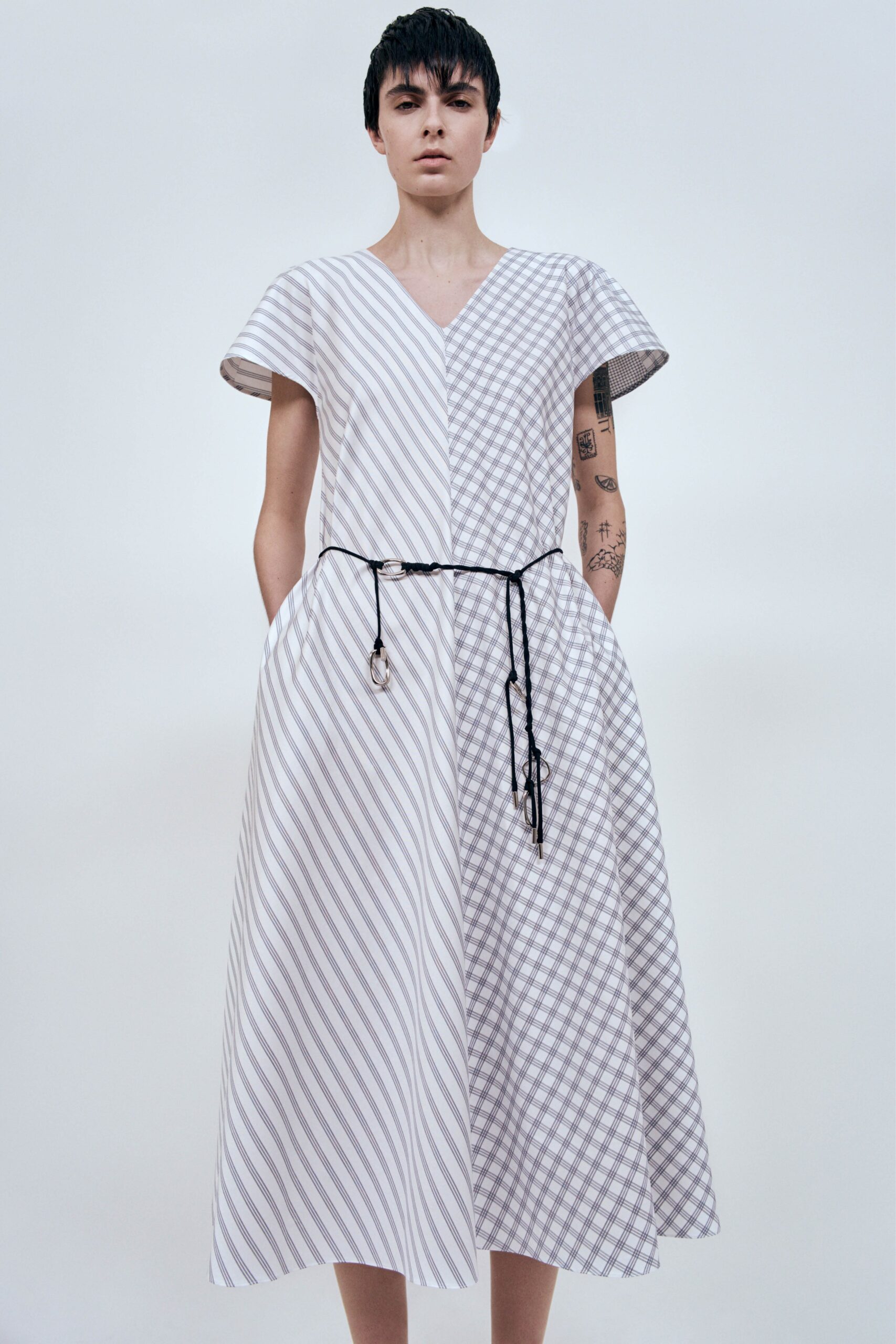 Partow F/W 22 Look 12