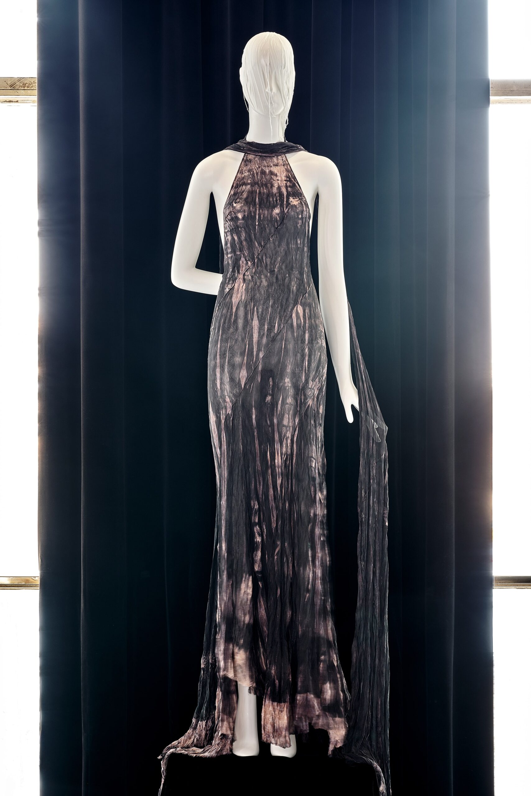 Olivier Theyskens F/W 22 Look 13