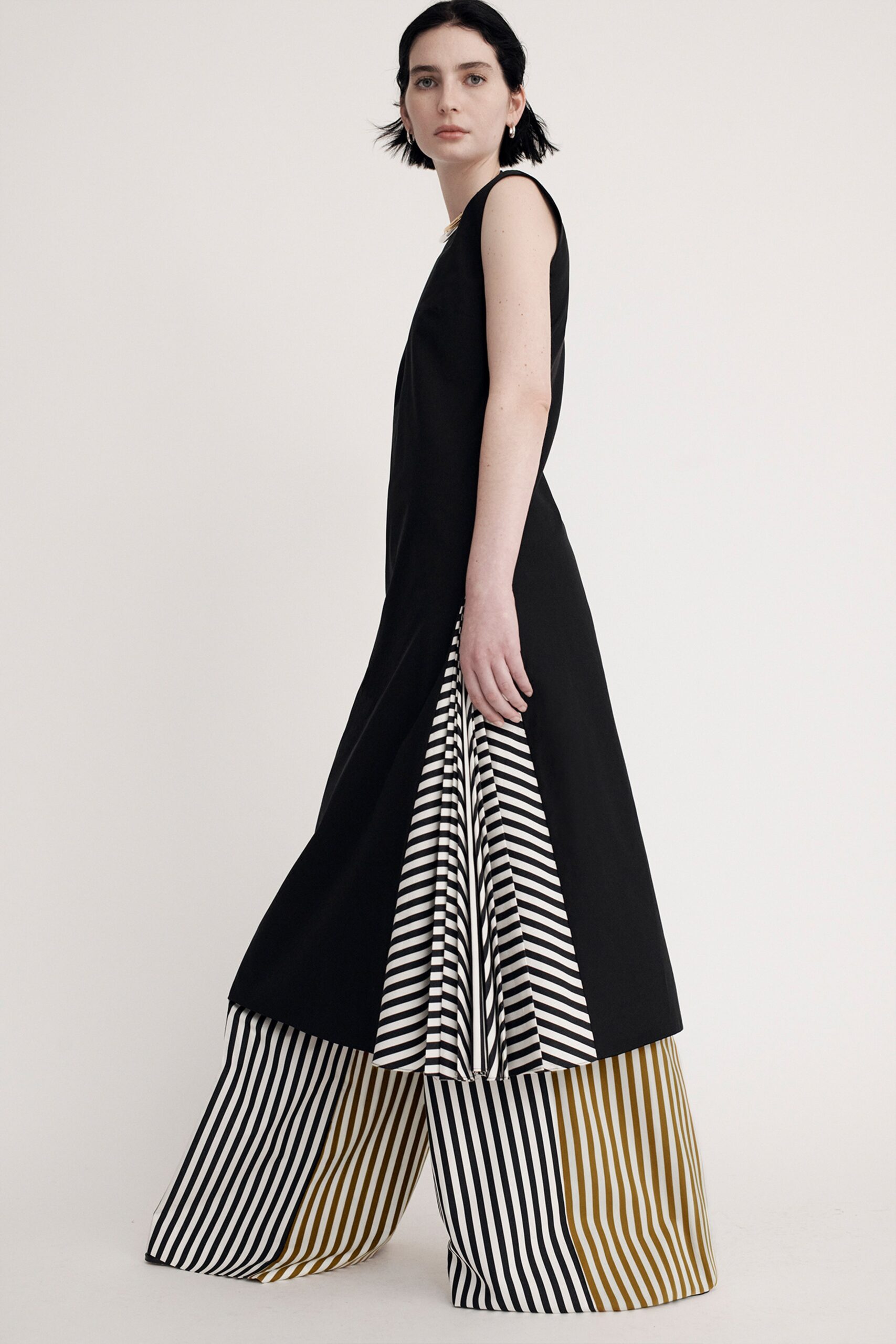 Partow F/W 22 Look 14