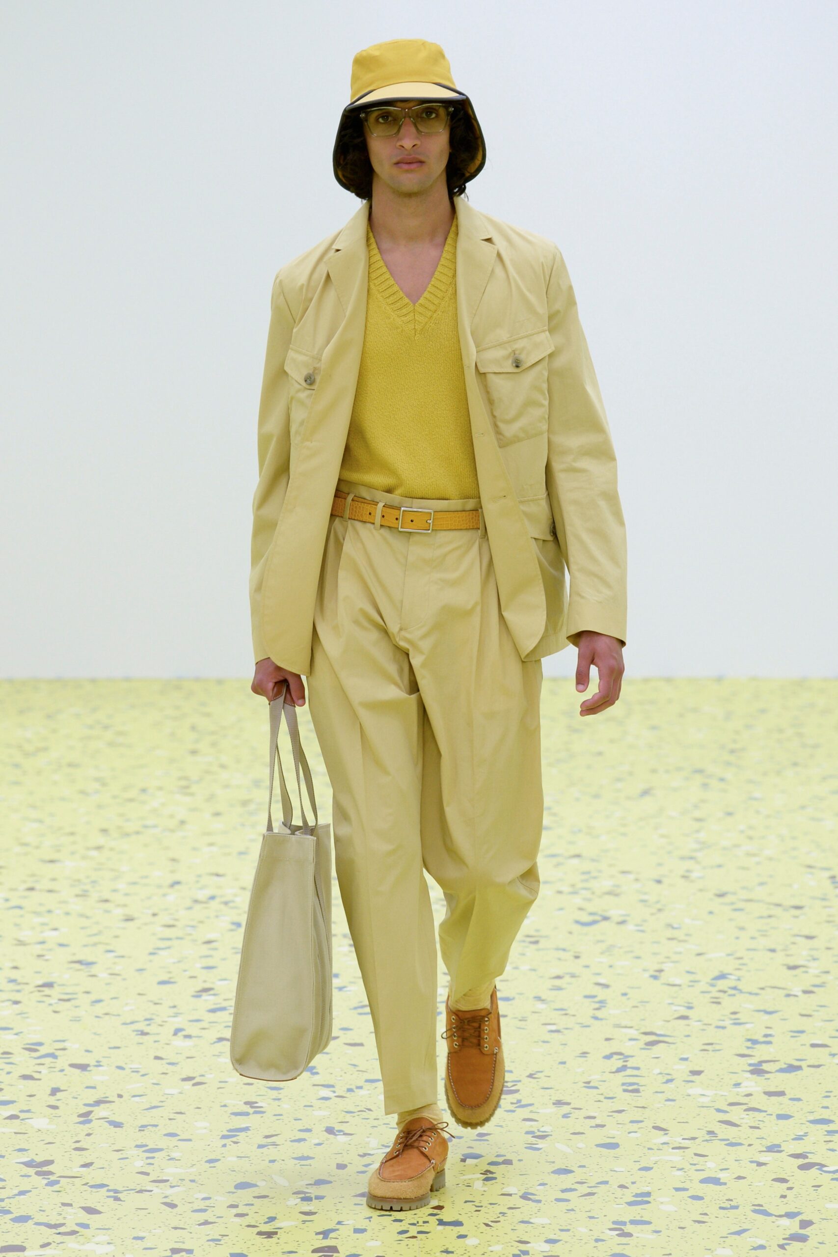 Paul Smith S/S 22 Menswear Look 15