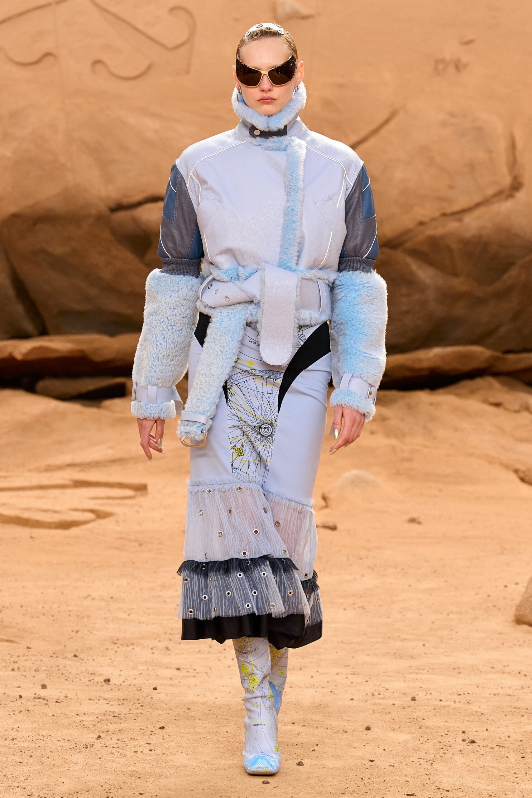Off-White F/W 23 Look 15