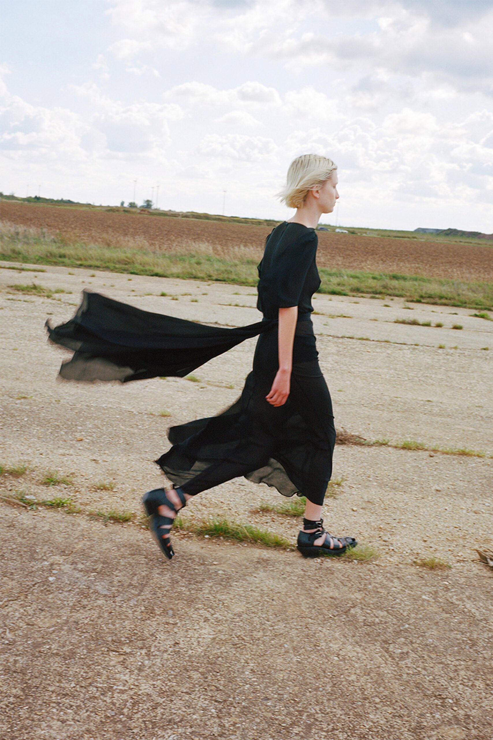 Petar Petrov S/S 23 Look 16