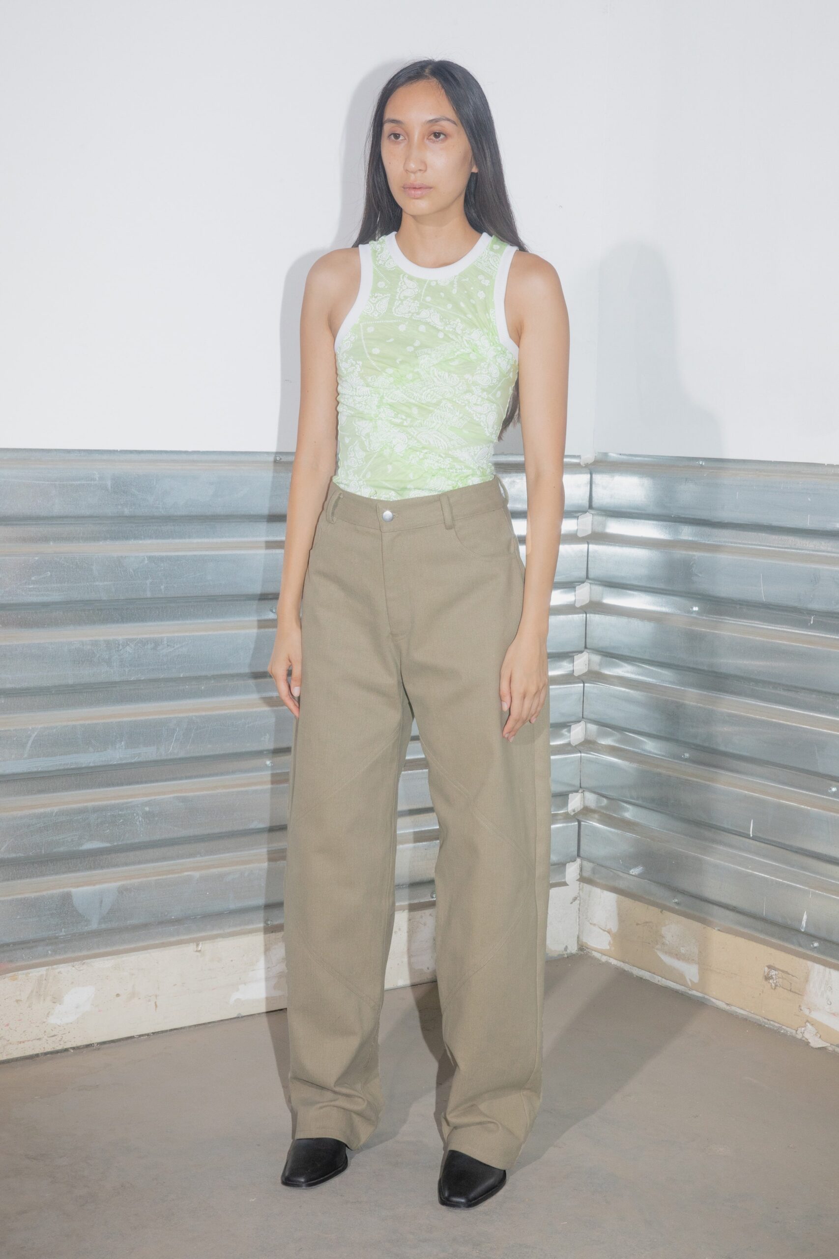 Nomia S/S 22 Look 17