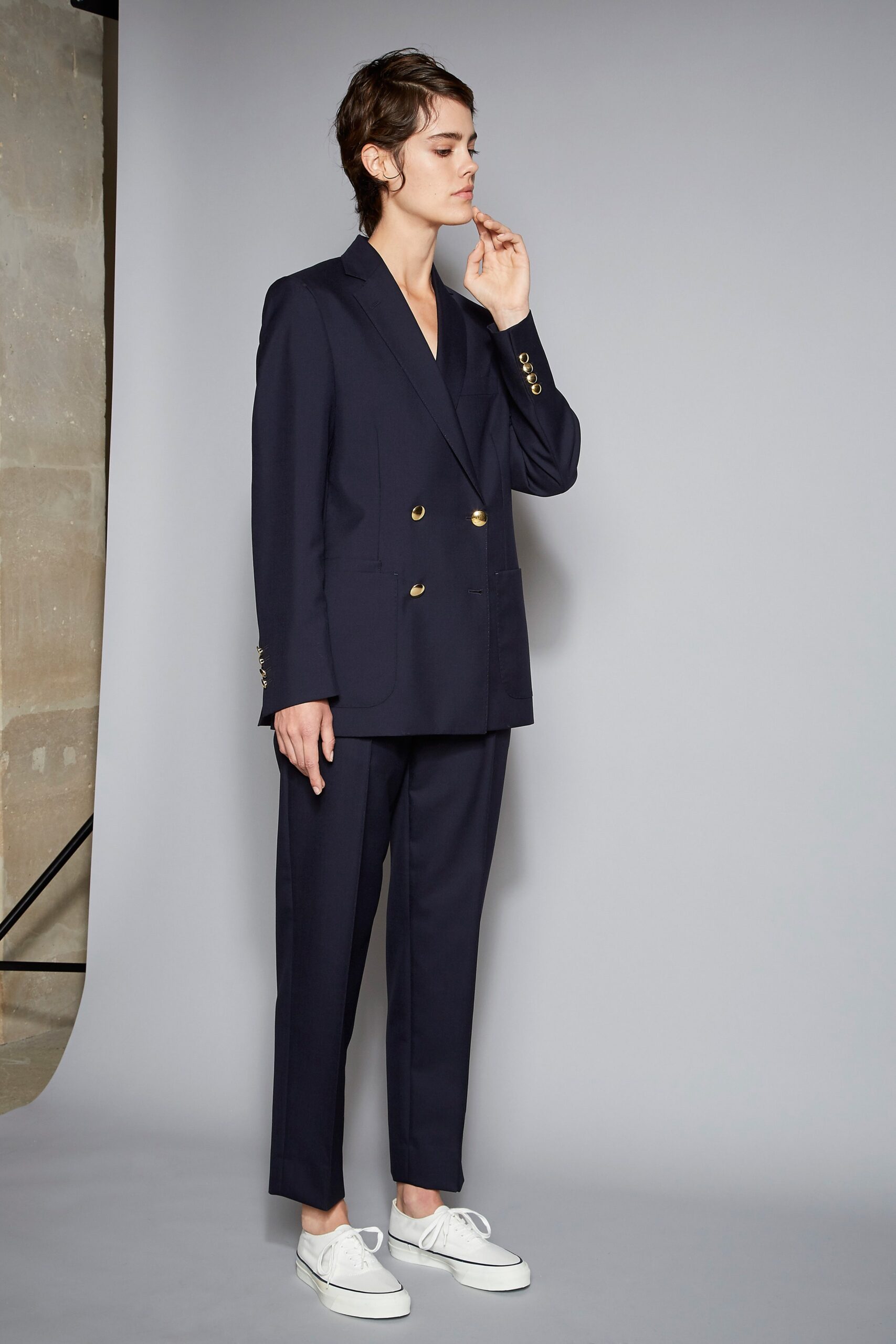 Officine Générale Resort 20 Look 17