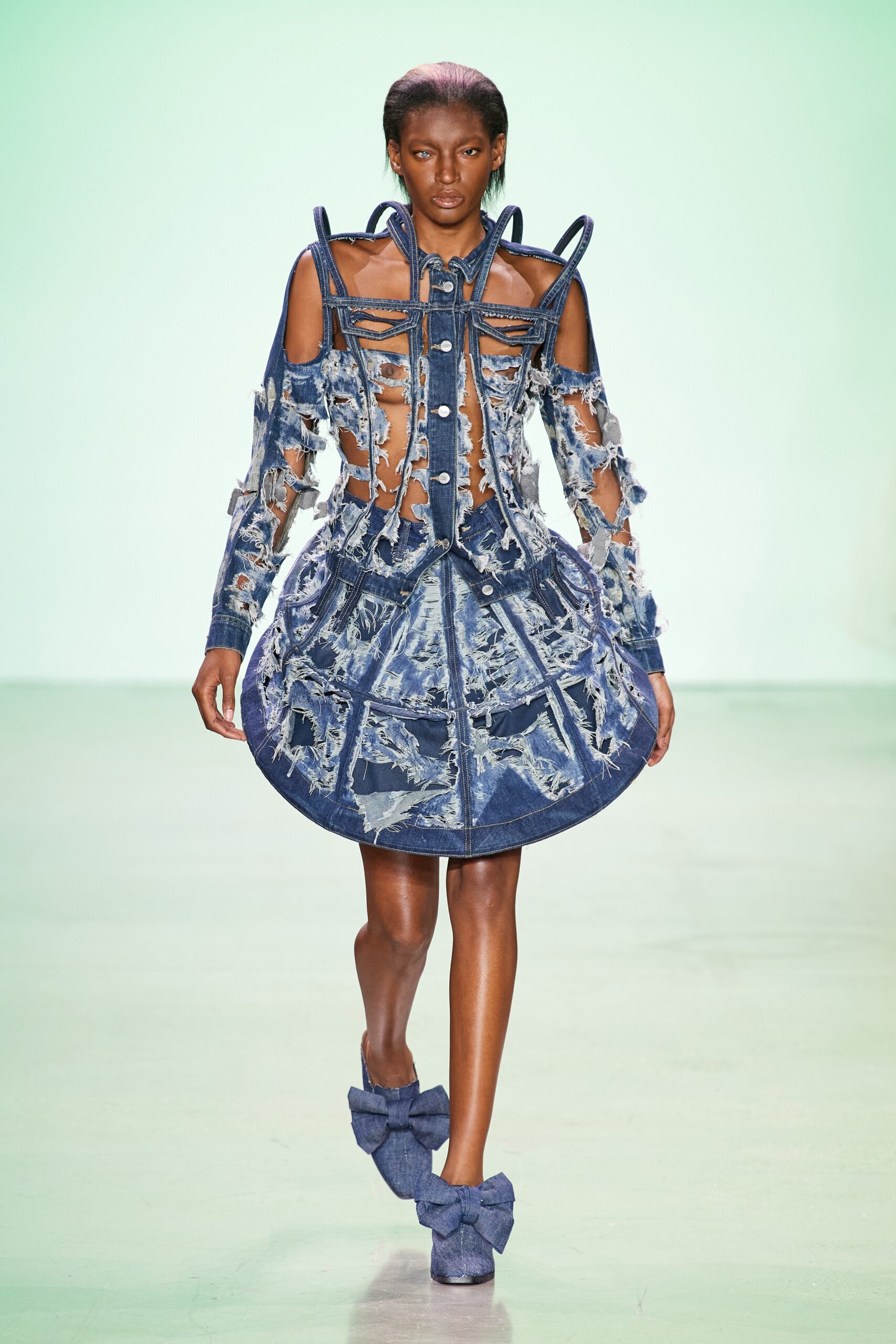 Parsons MFA S/S 23 Look 17