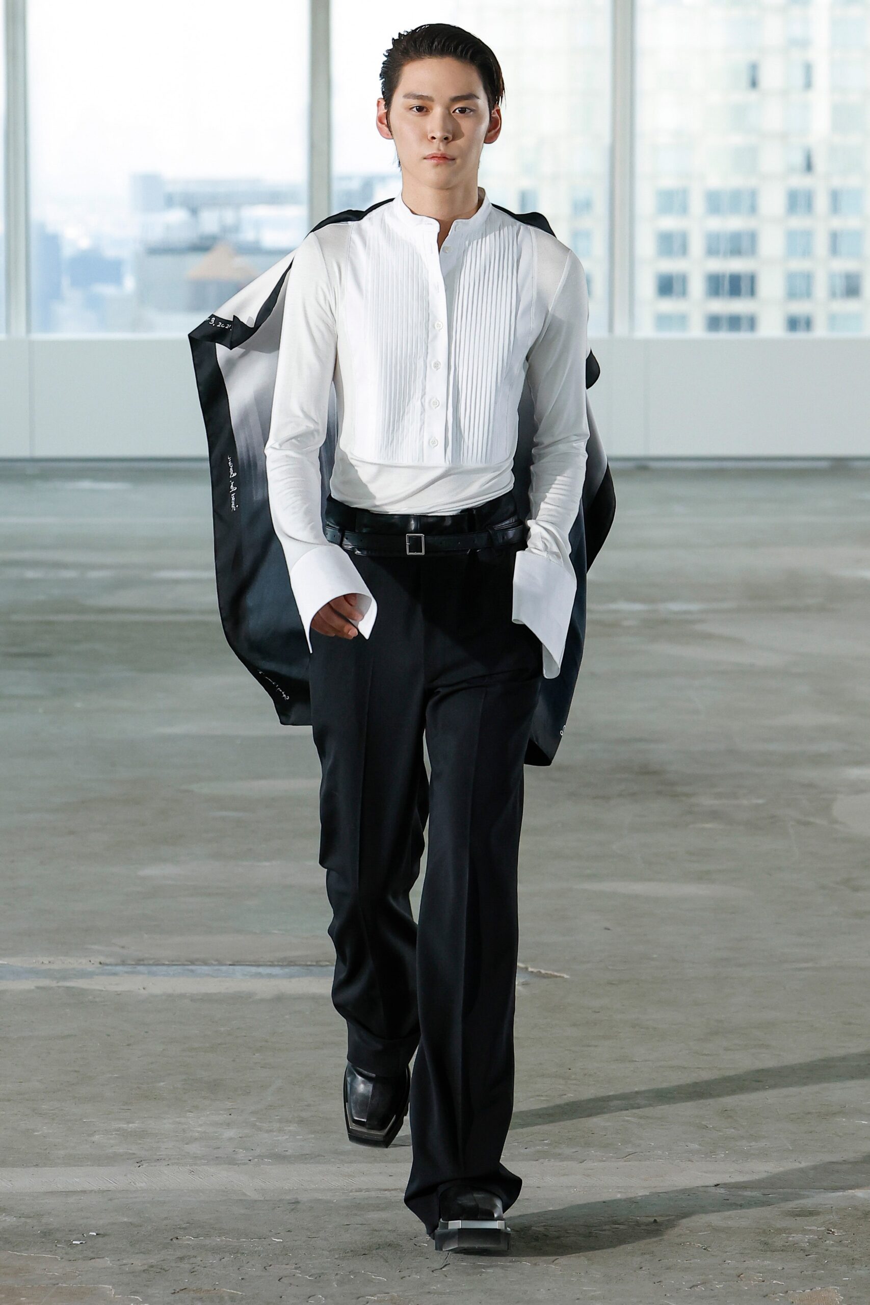 Peter Do S/S 23 Look 17