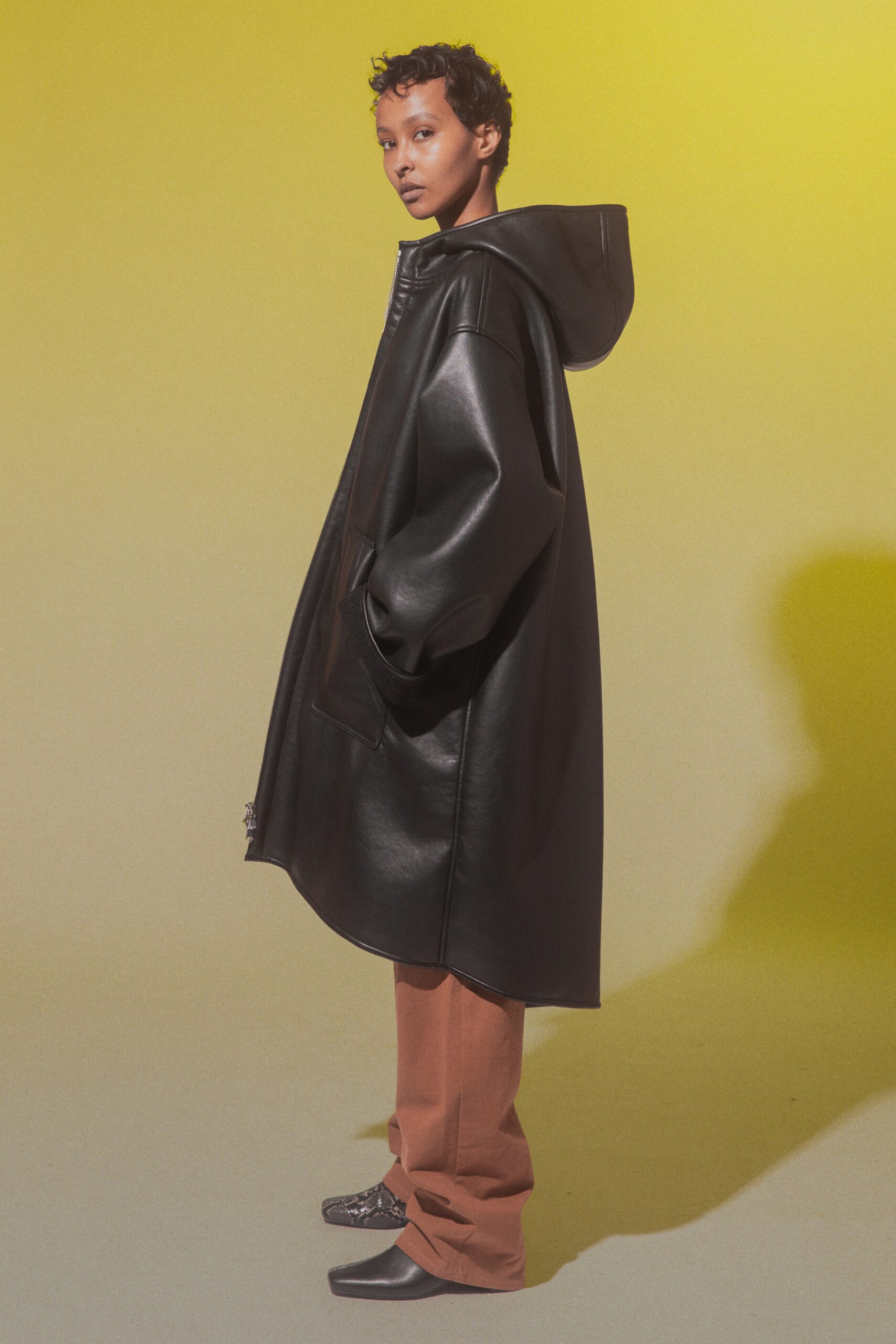 Nomia F/W 22 Look 18