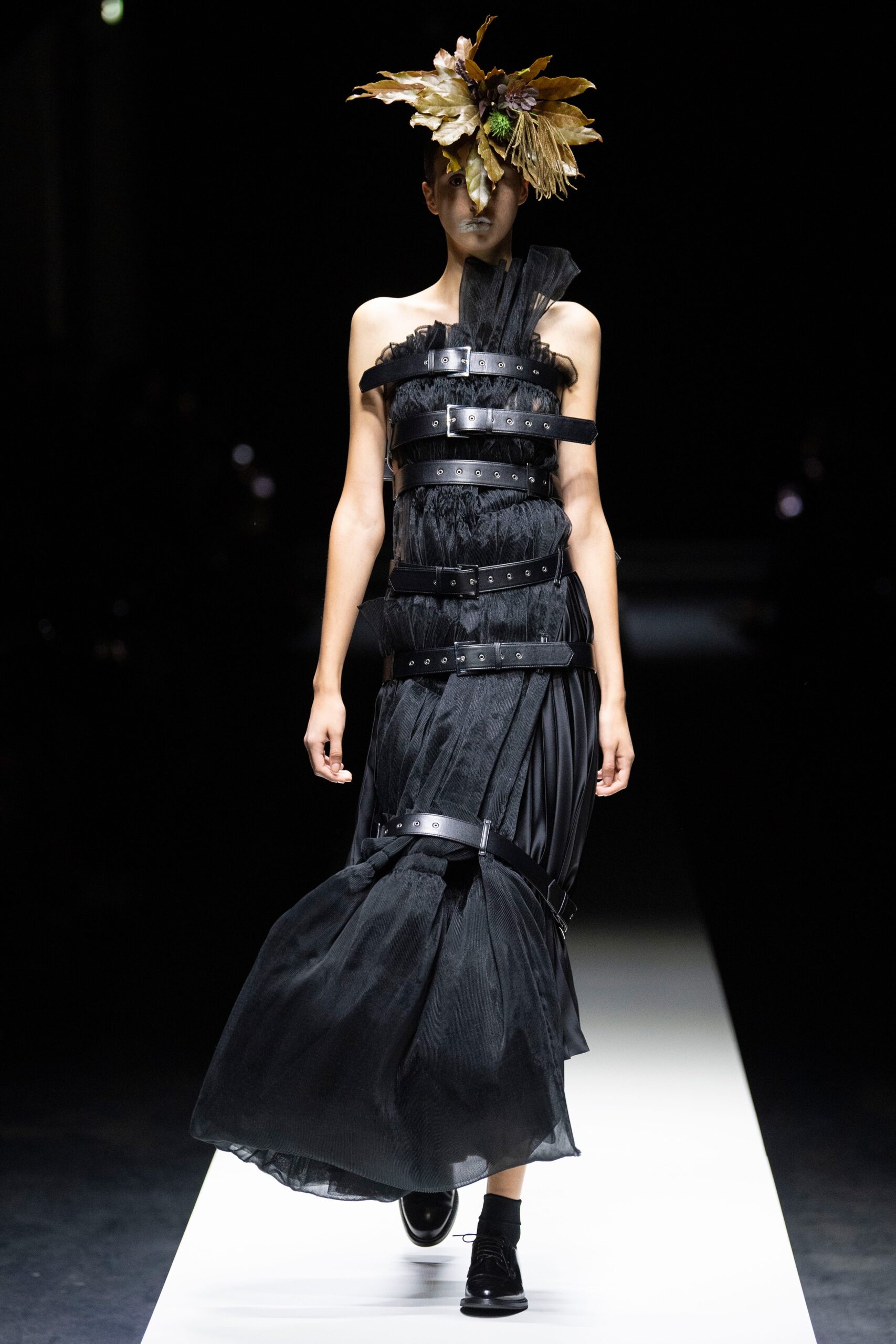 Noir Kei Ninomiya S/S 20 Look 19