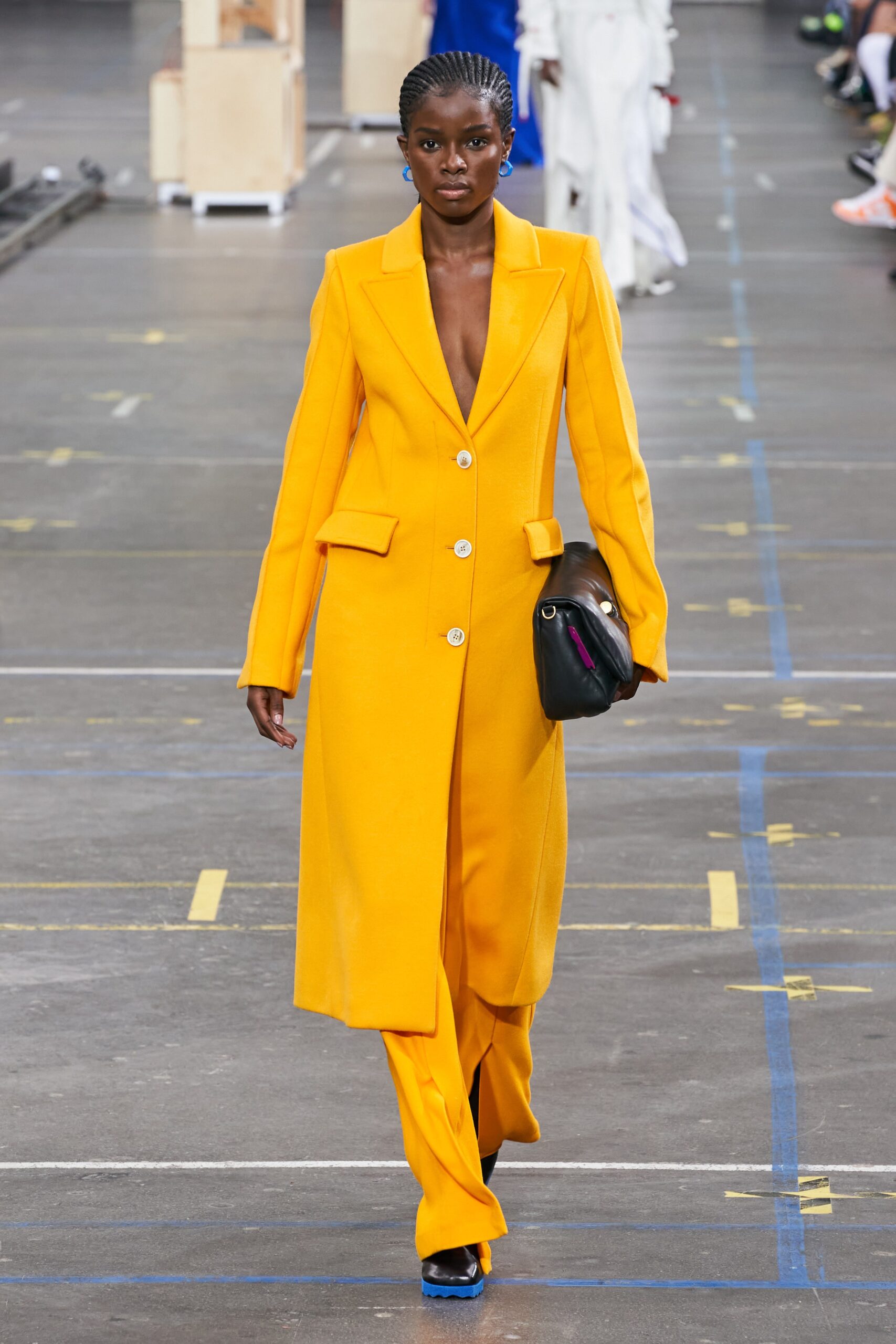 Off-White F/W 21 Look 19