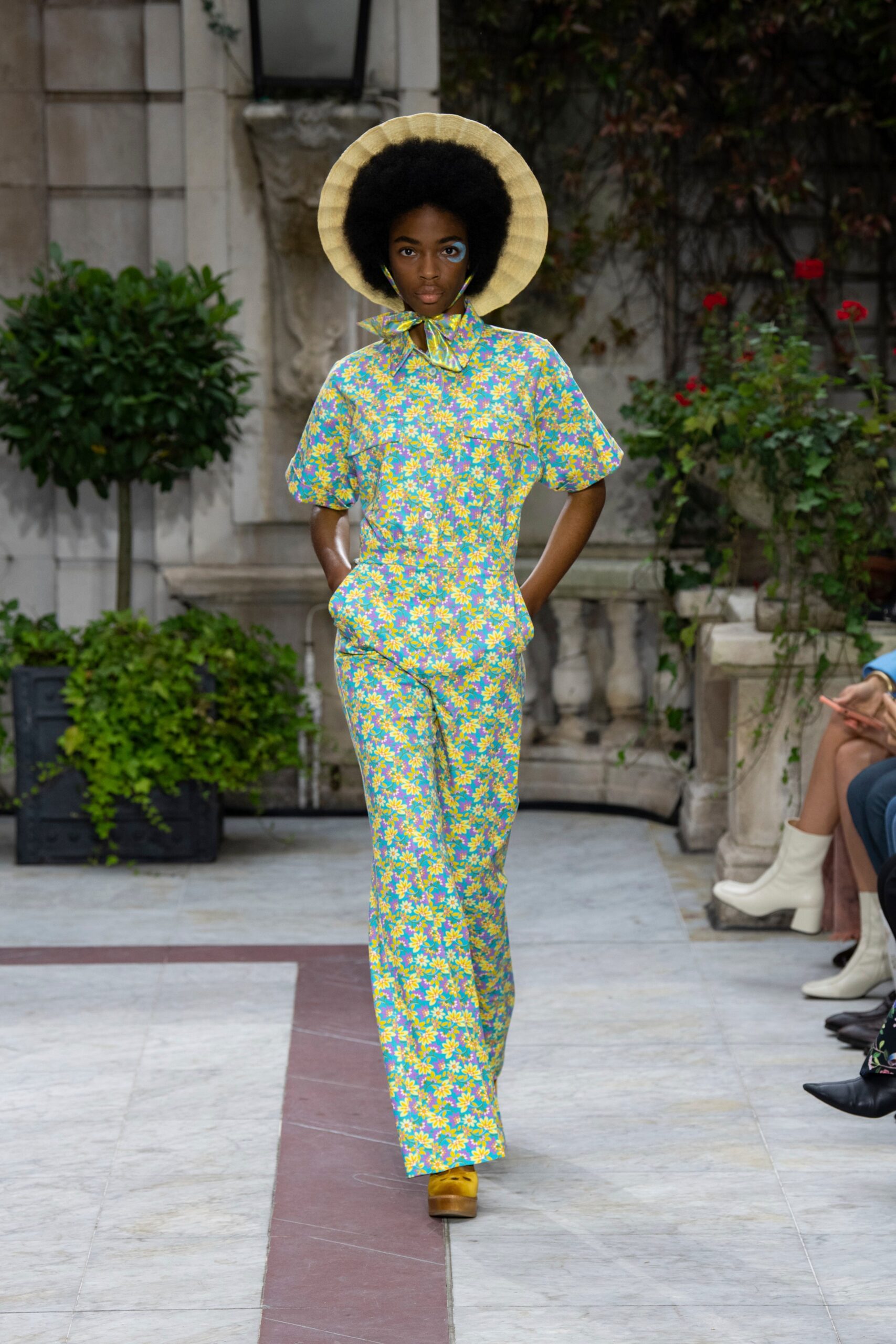 Paul & Joe S/S 22 Look 19