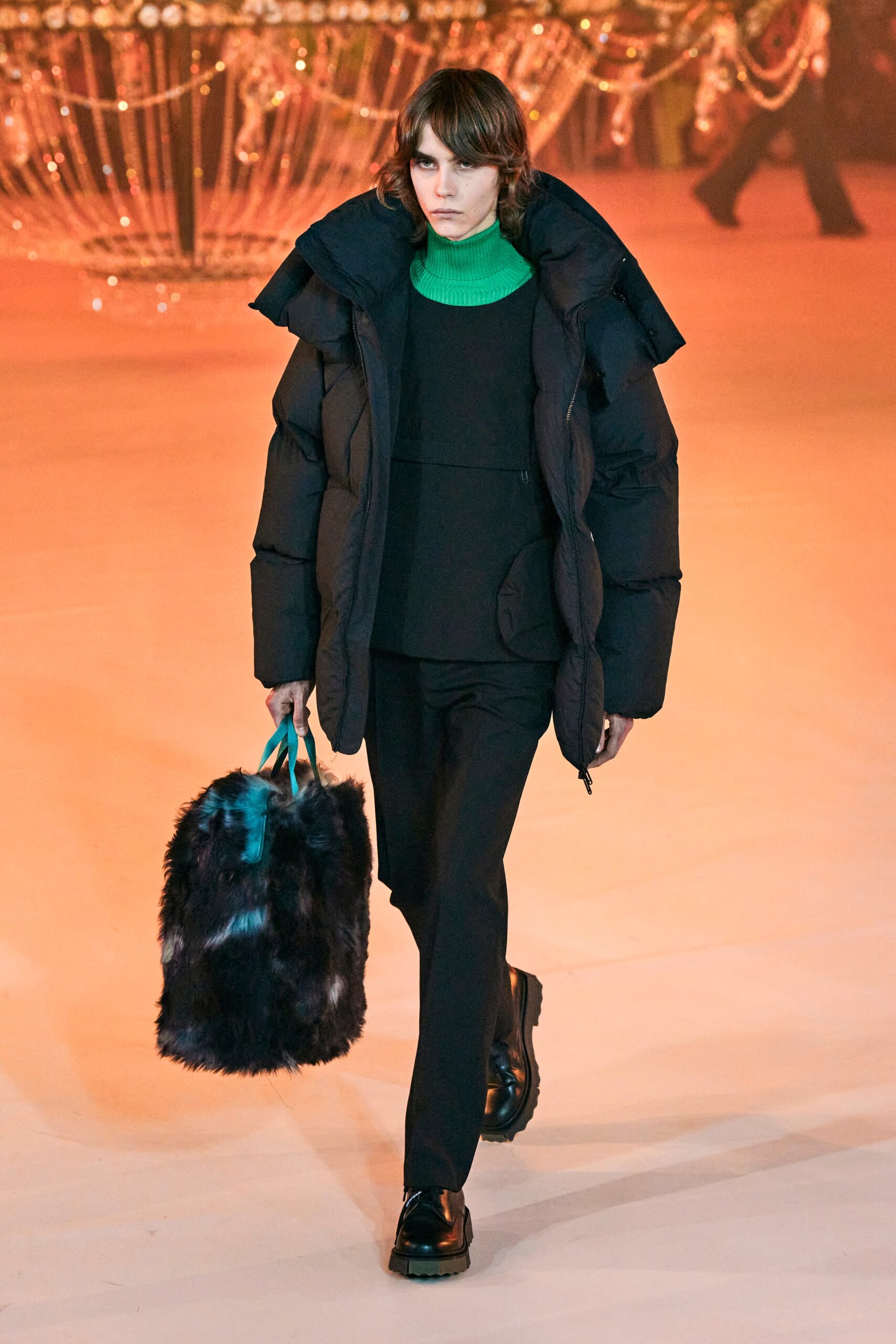 Off-White F/W 22 Menswear Look 19