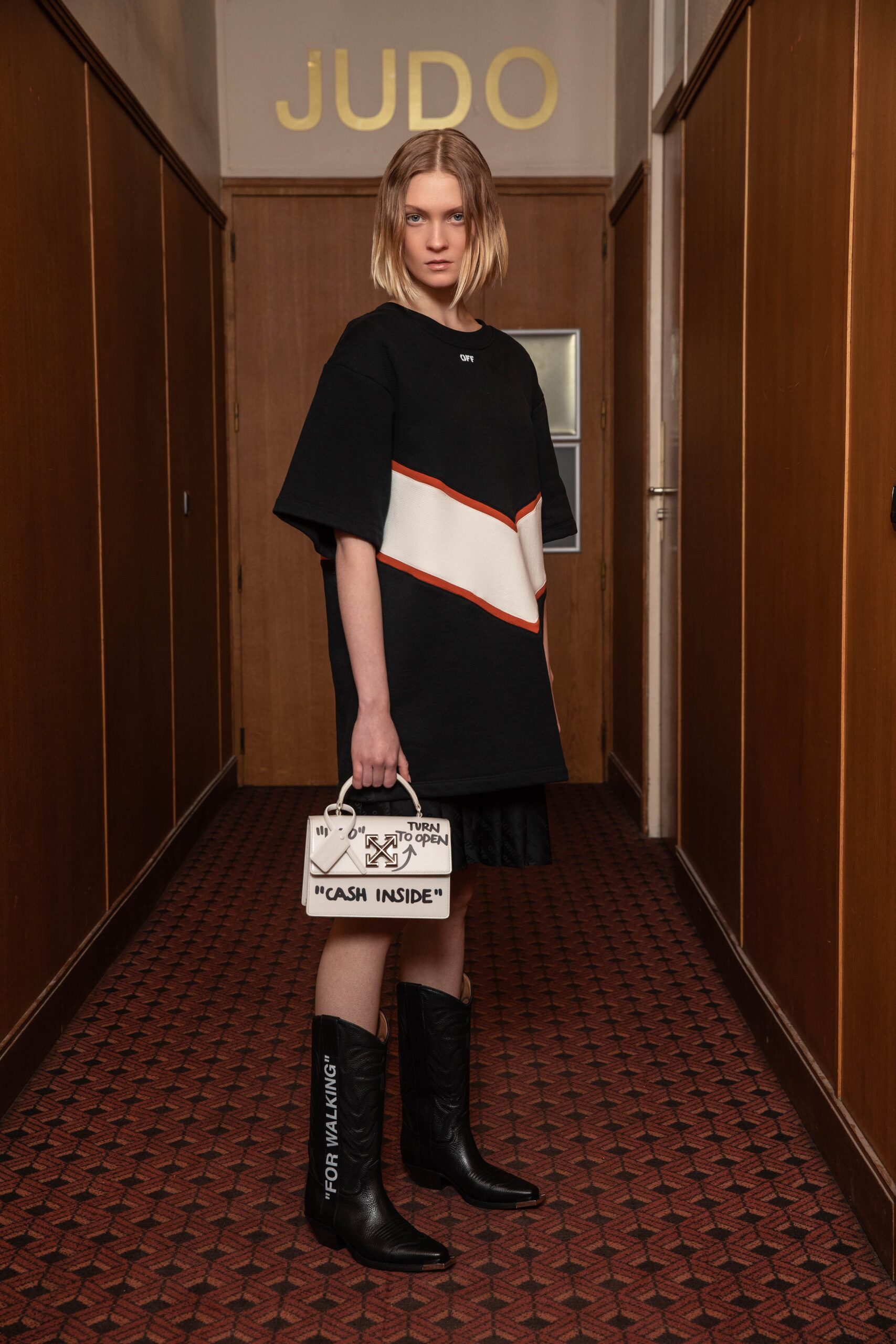 Off-White F/W 19 Look 19