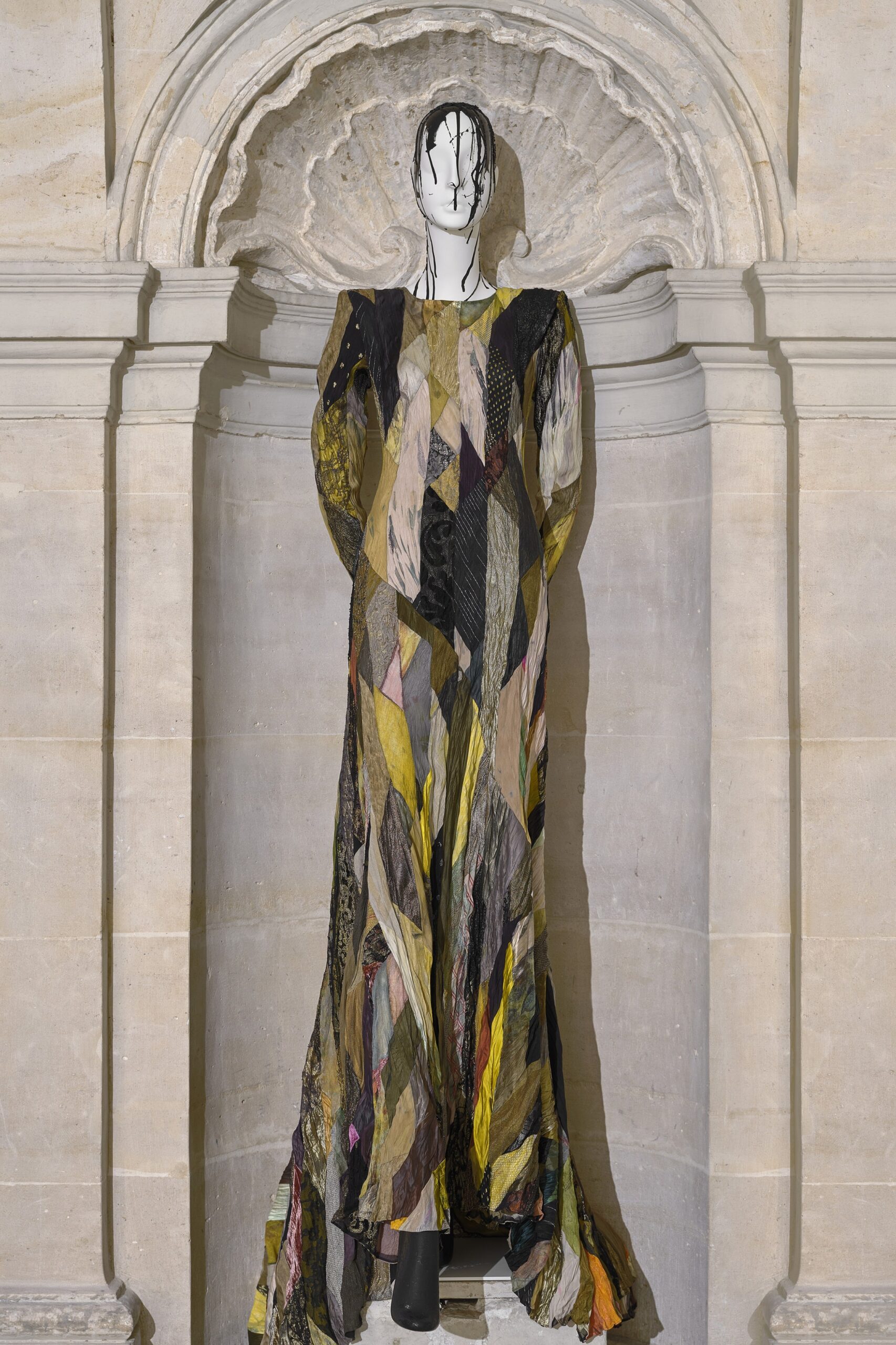 Olivier Theyskens S/S 23 Look 20