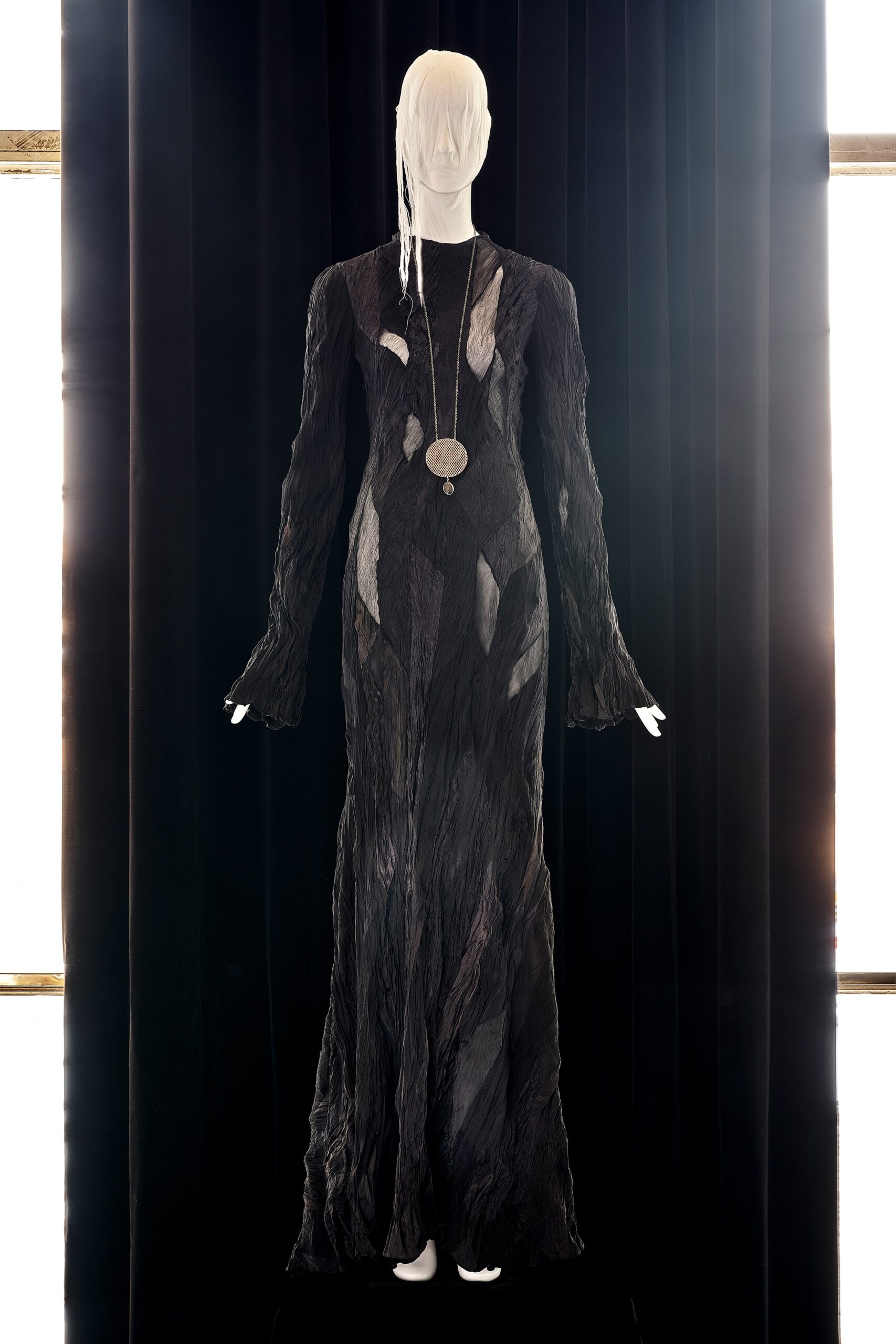 Olivier Theyskens F/W 22 Look 20
