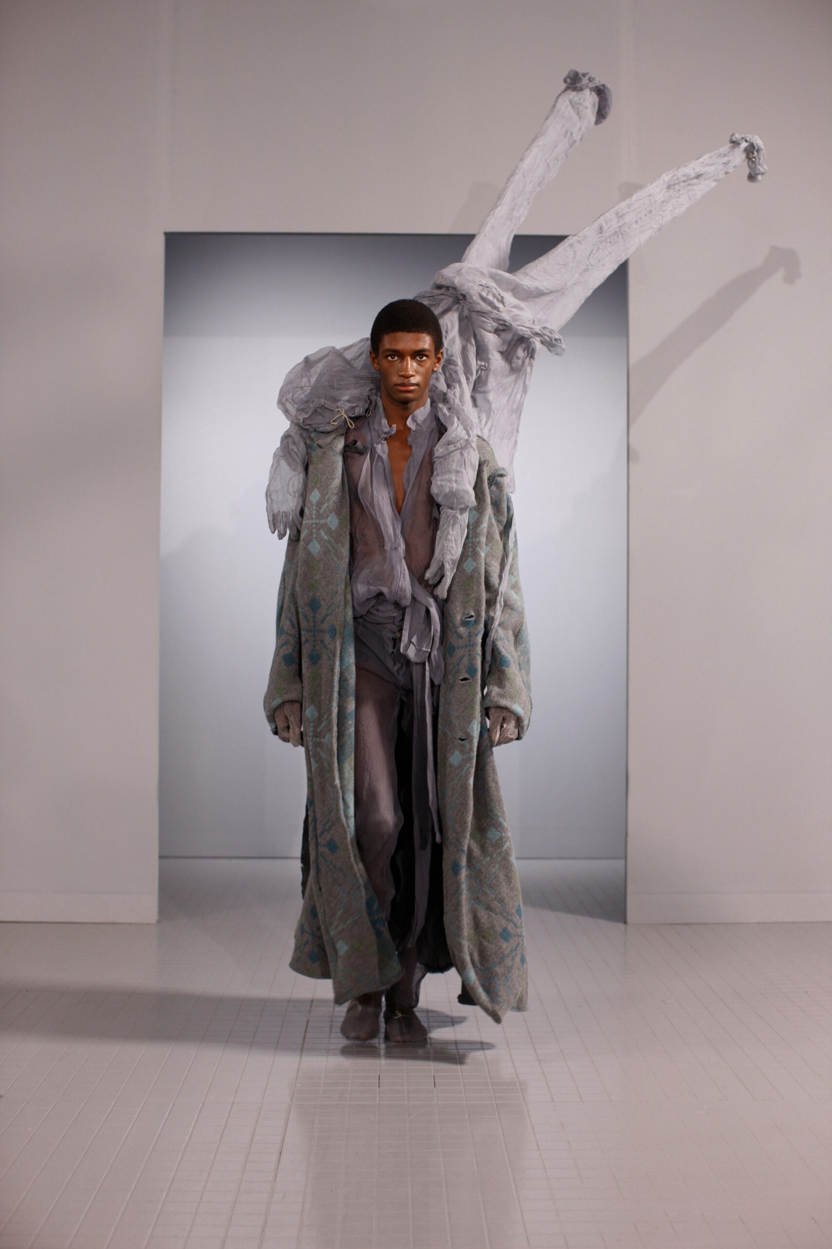 Paolo Carzana S/S 23 Look 20