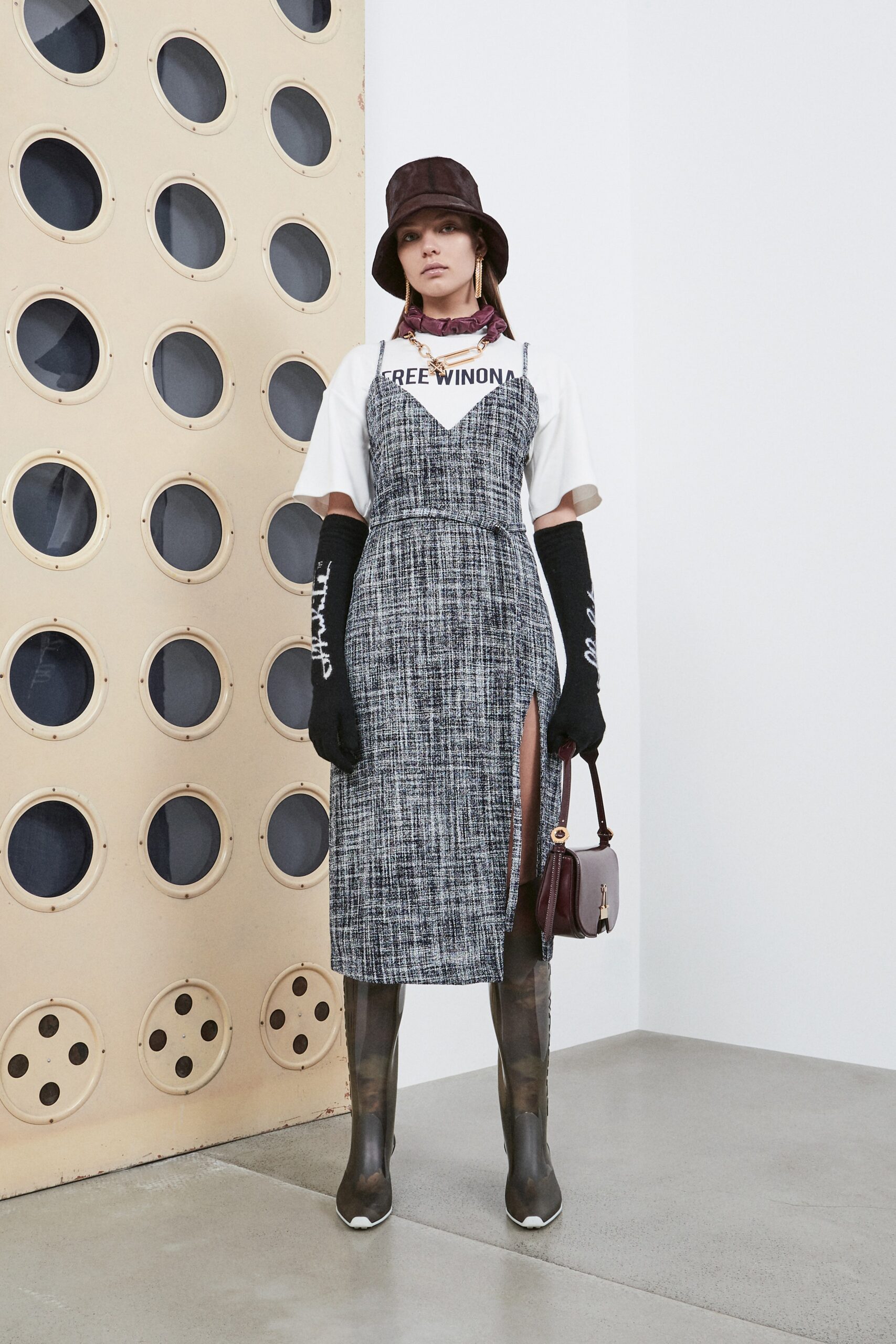 Off-White F/W 20 Look 21