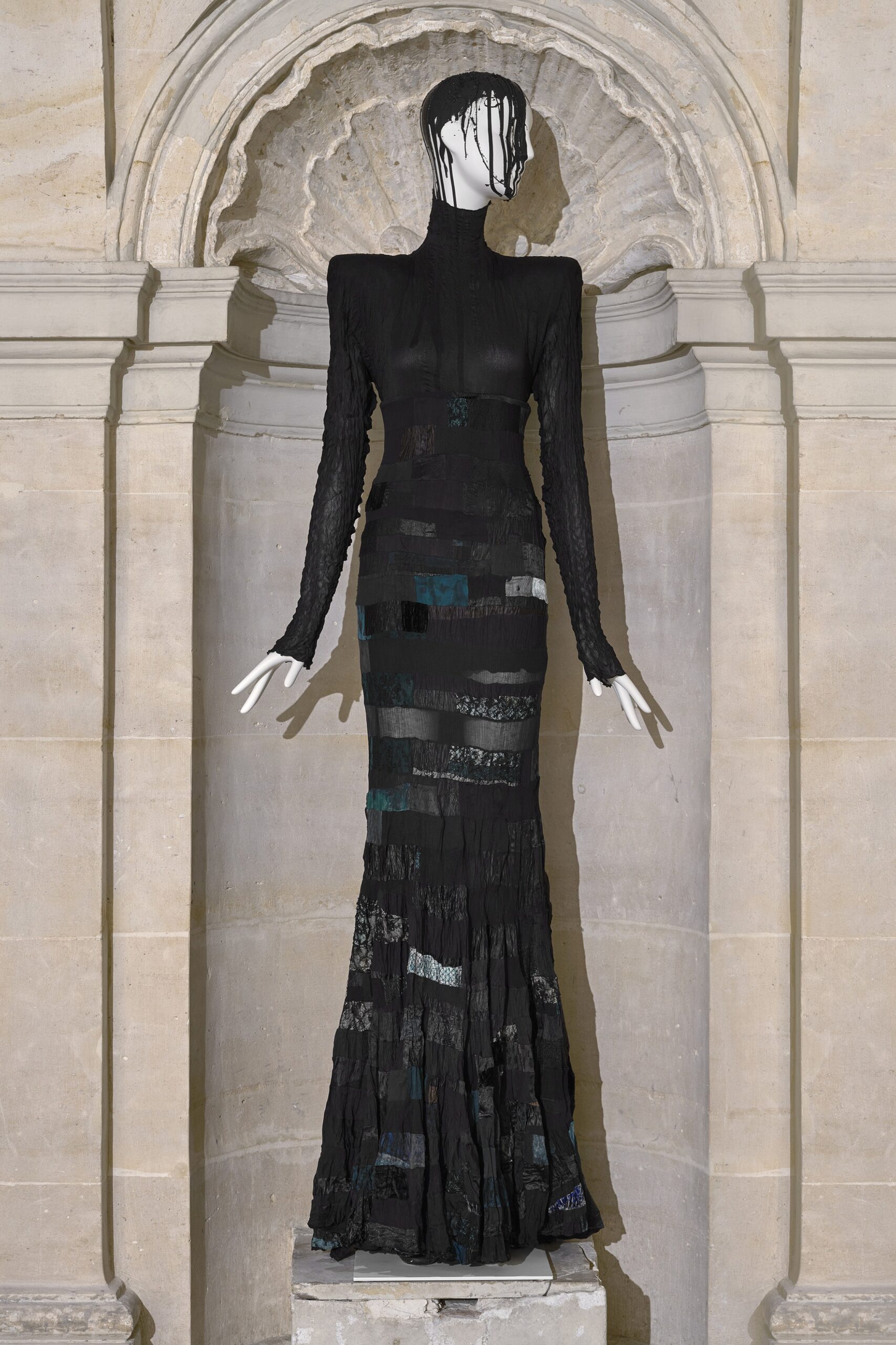Olivier Theyskens S/S 23 Look 21