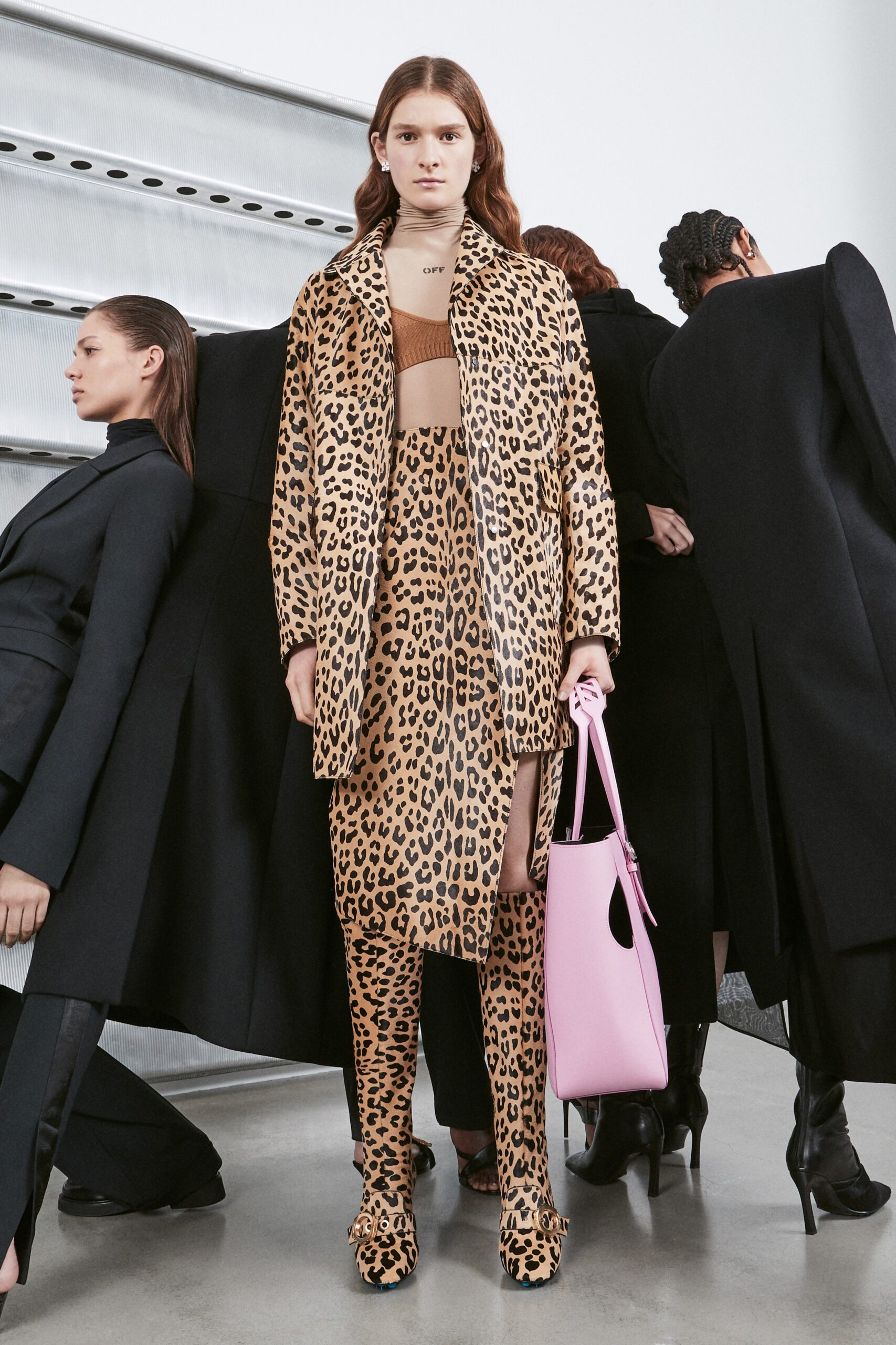 Off-White F/W 20 Look 22