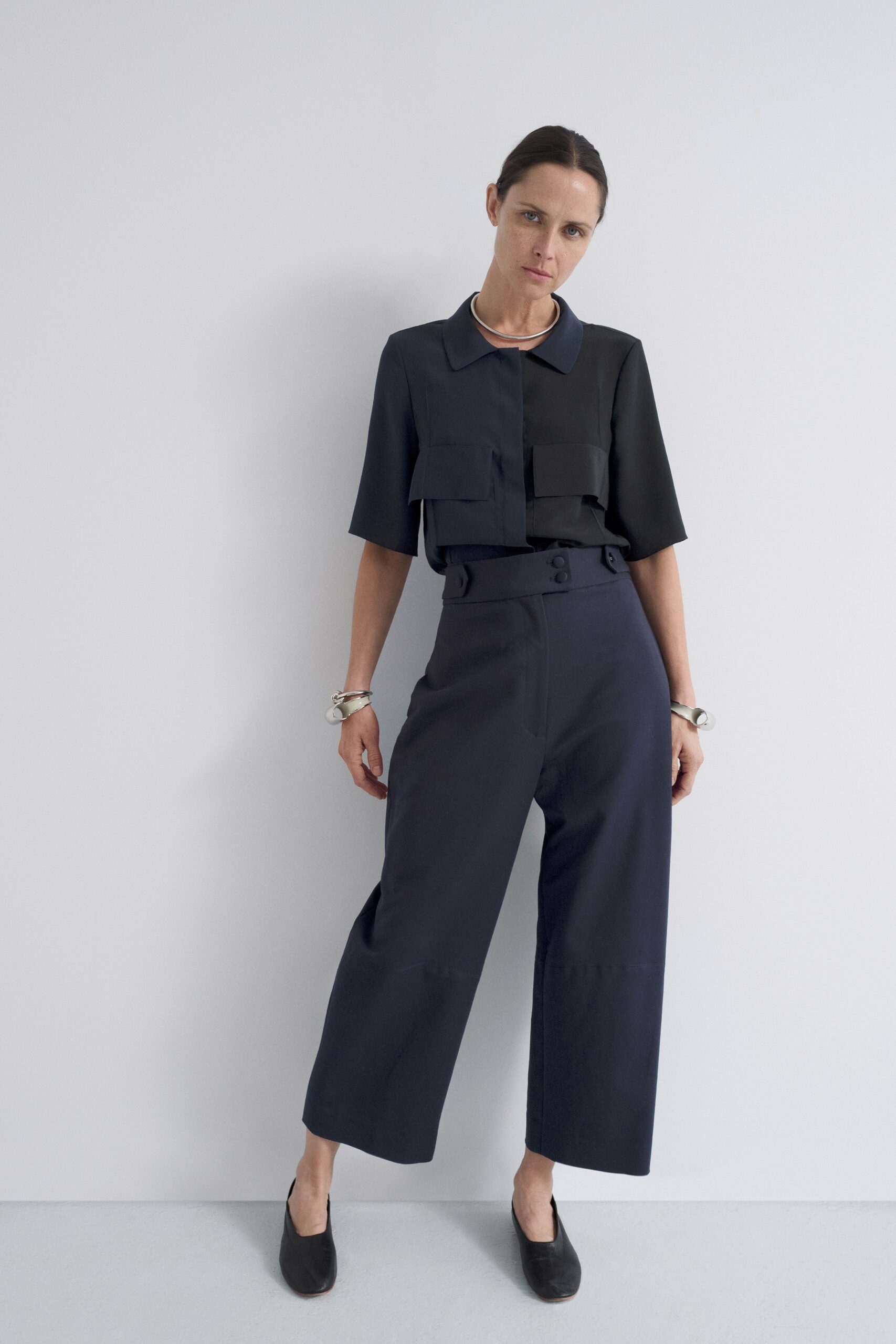Partow Resort 19 Look 22