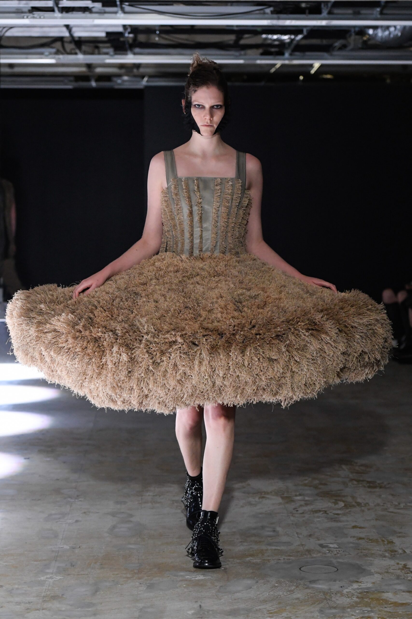Noir Kei Ninomiya S/S 22 Look 23