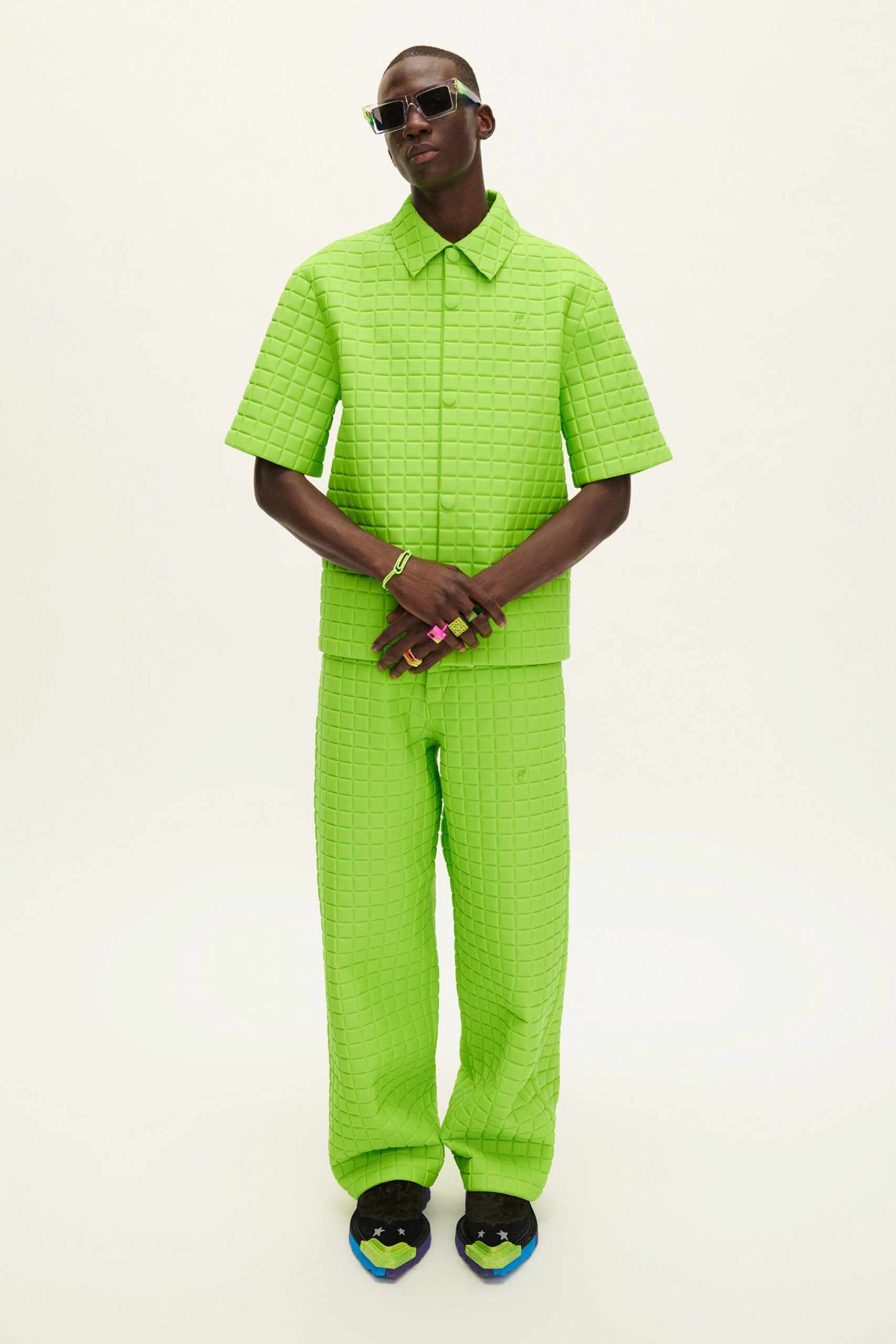 Off-White S/S 22 Menswear Look 19