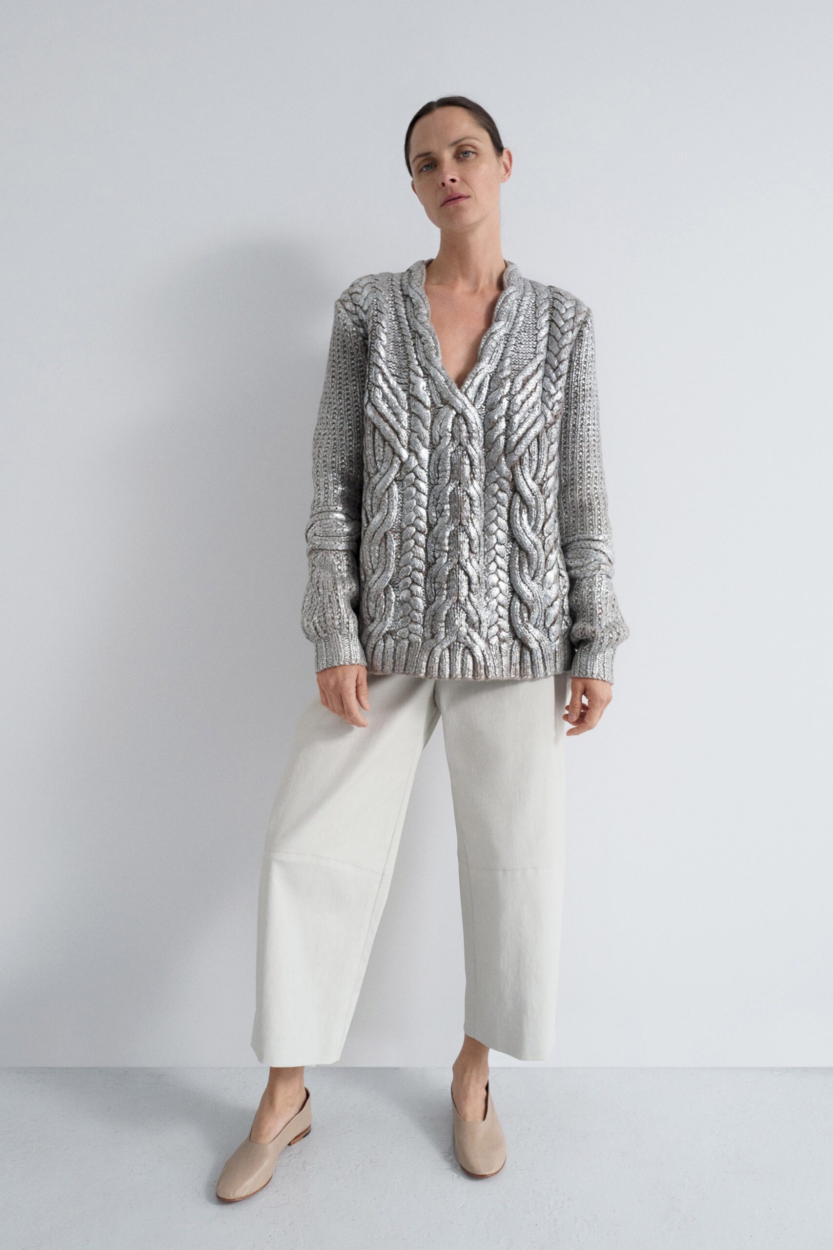 Partow Resort 19 Look 24