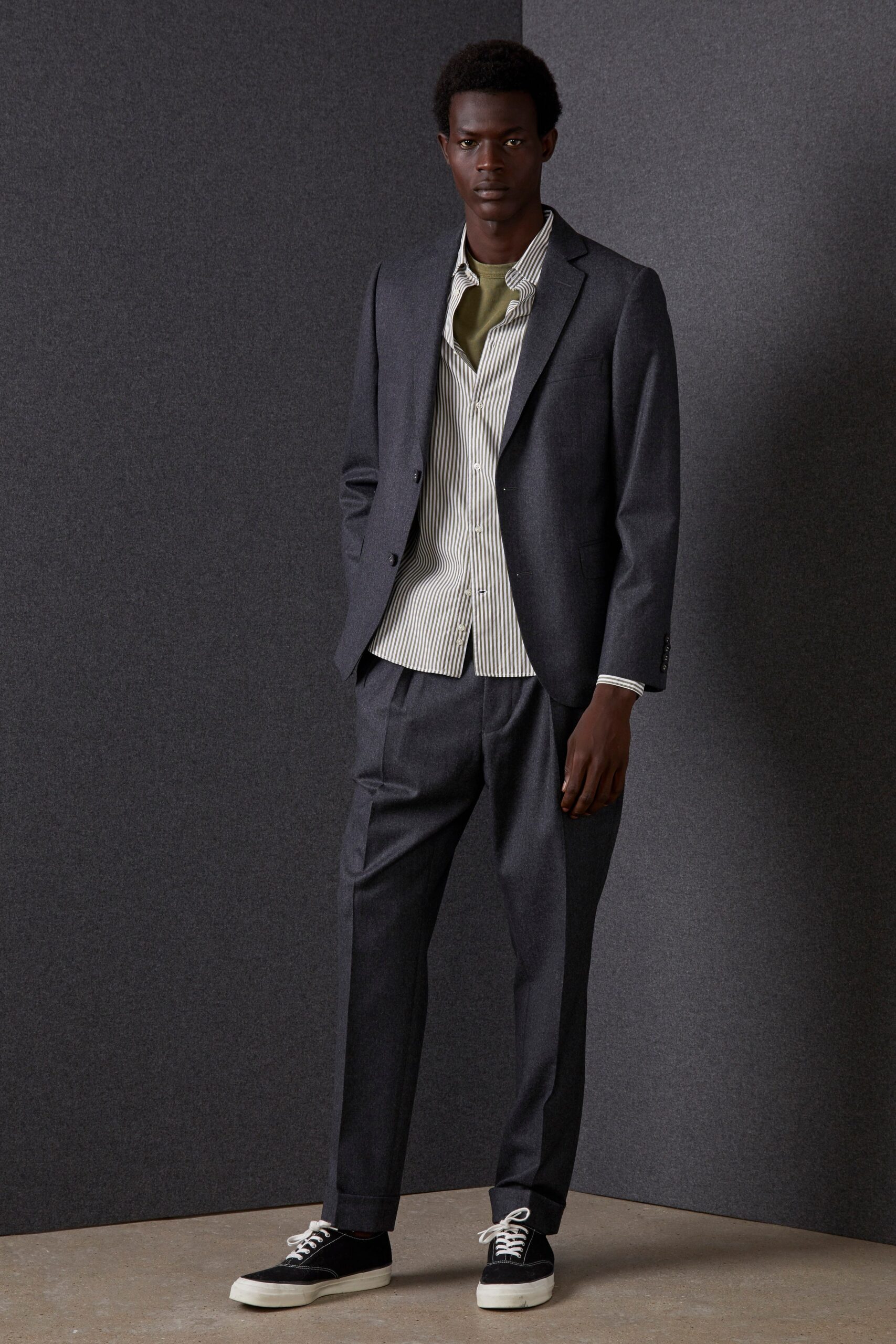 Officine Générale F/W 22 Look 25