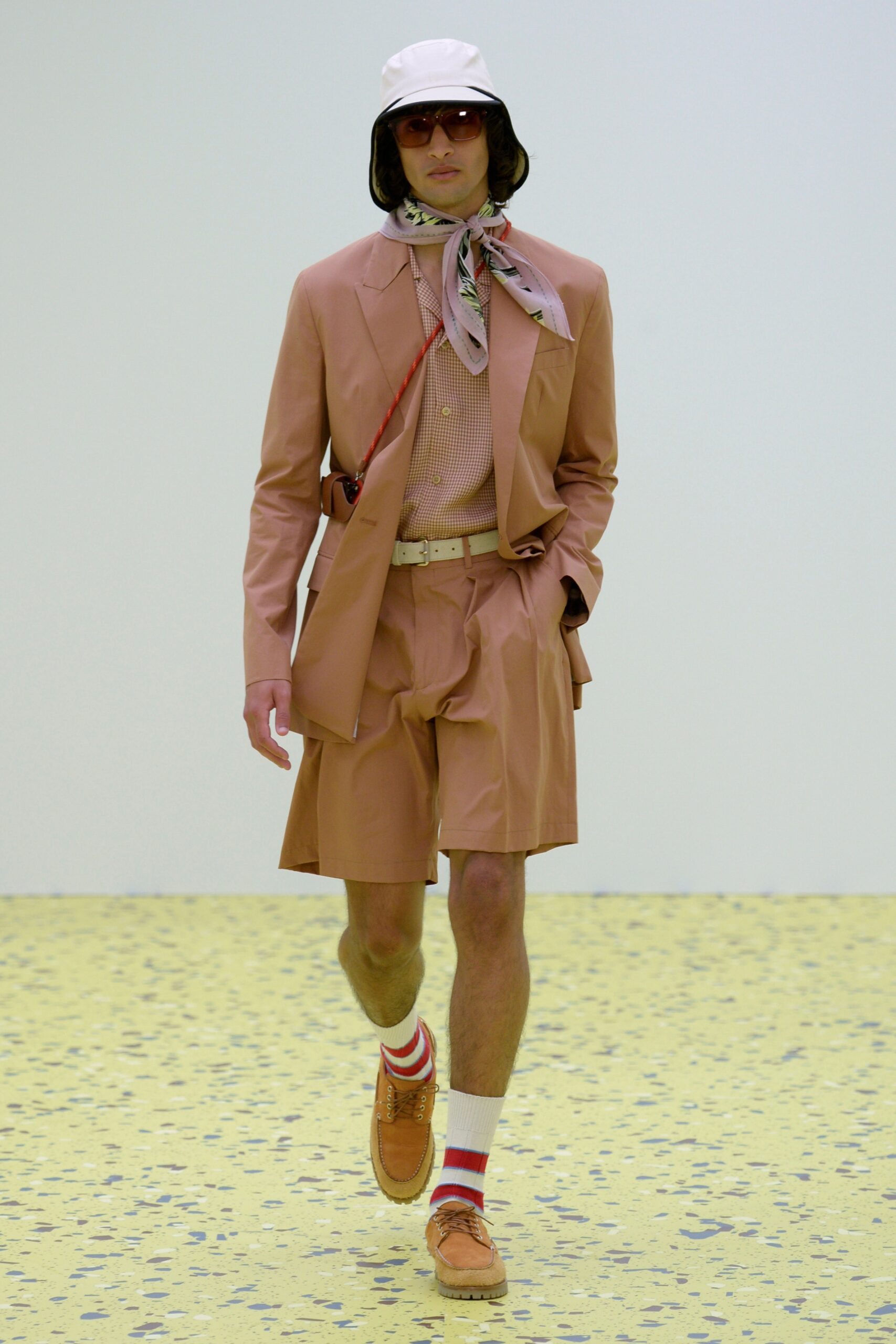 Paul Smith S/S 22 Menswear Look 25