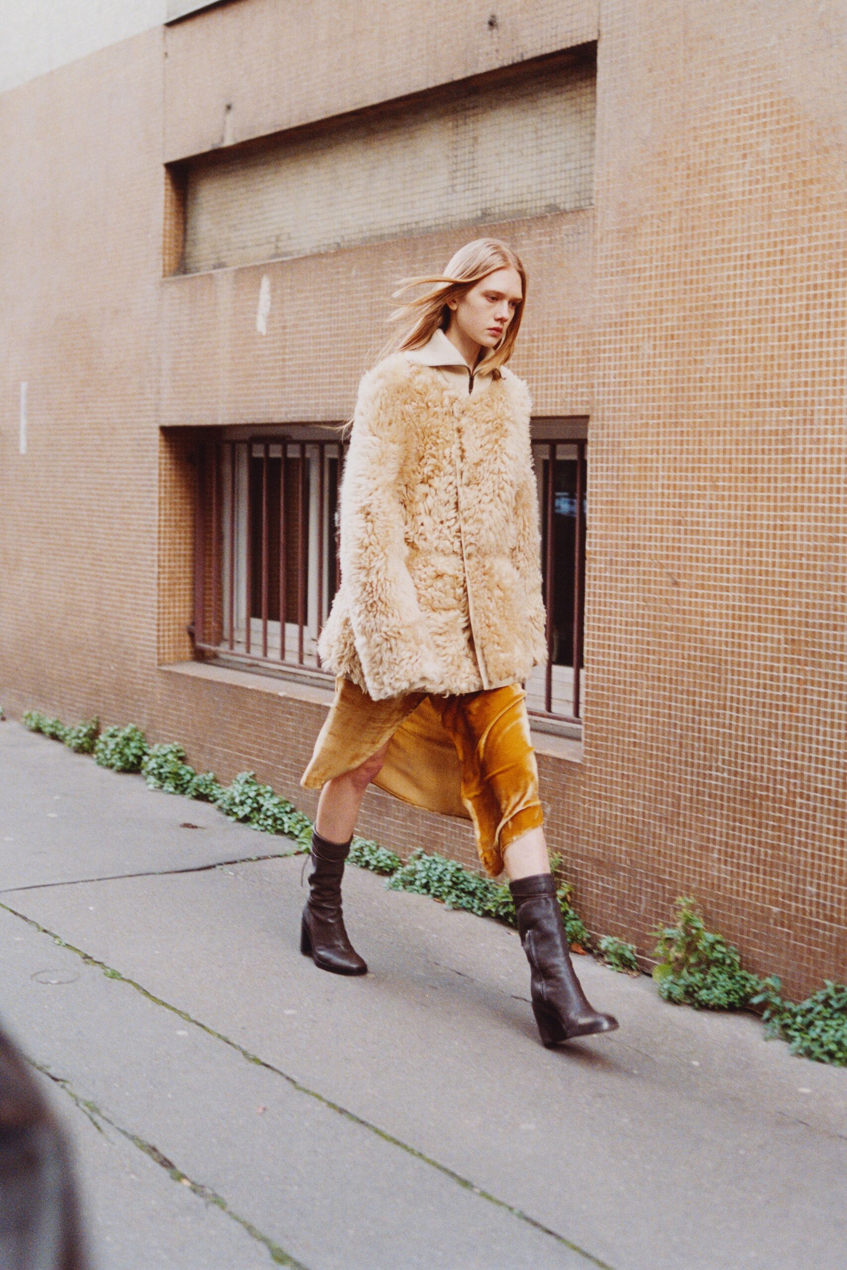 Petar Petrov F/W 22 Look 26