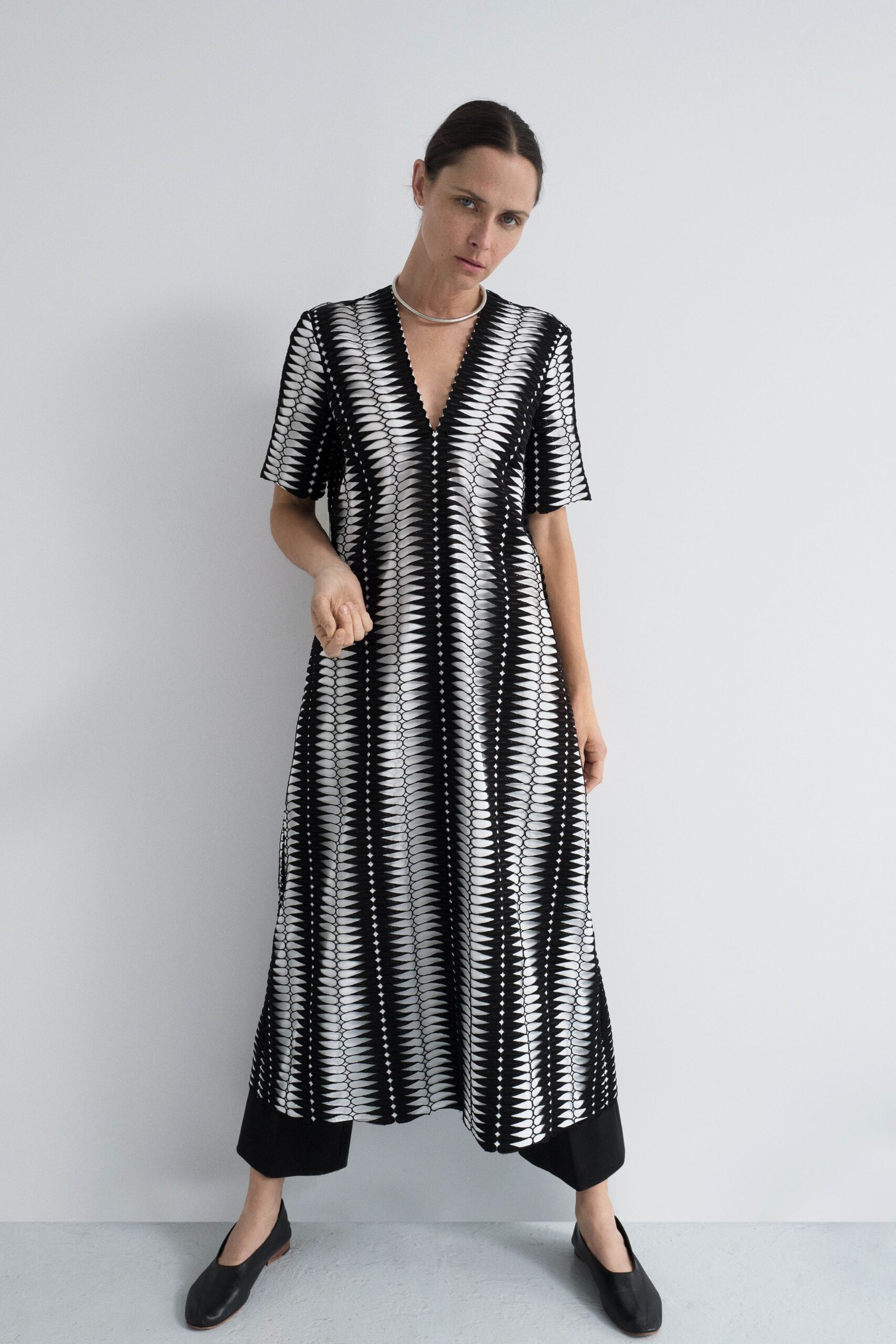 Partow Resort 19 Look 27