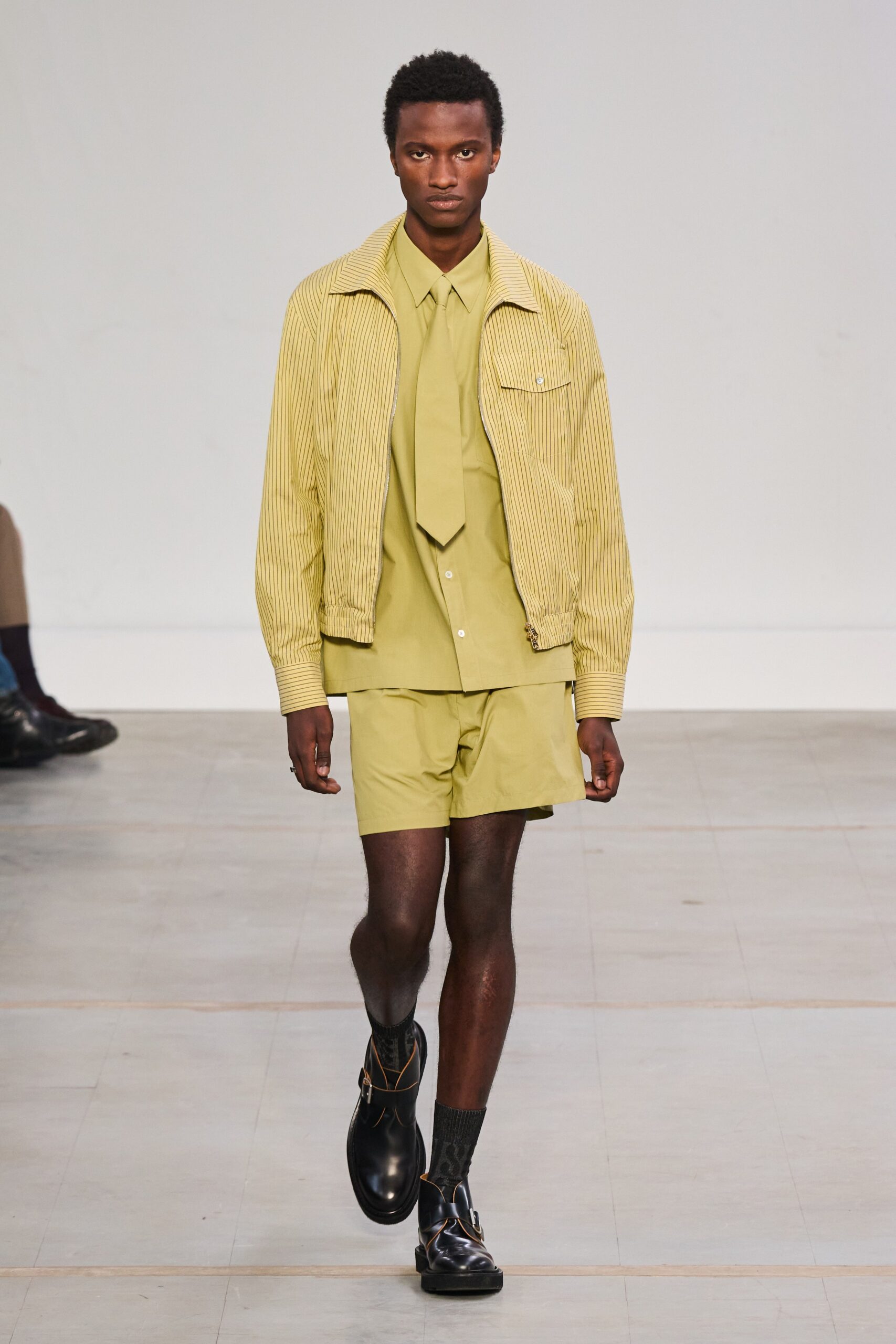Paul Smith S/S 24 Menswear Look 27