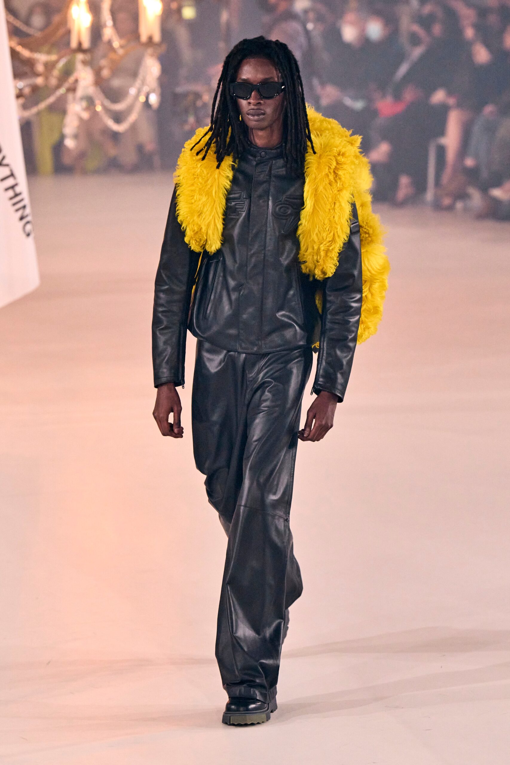 Off-White F/W 22 Menswear Look 29