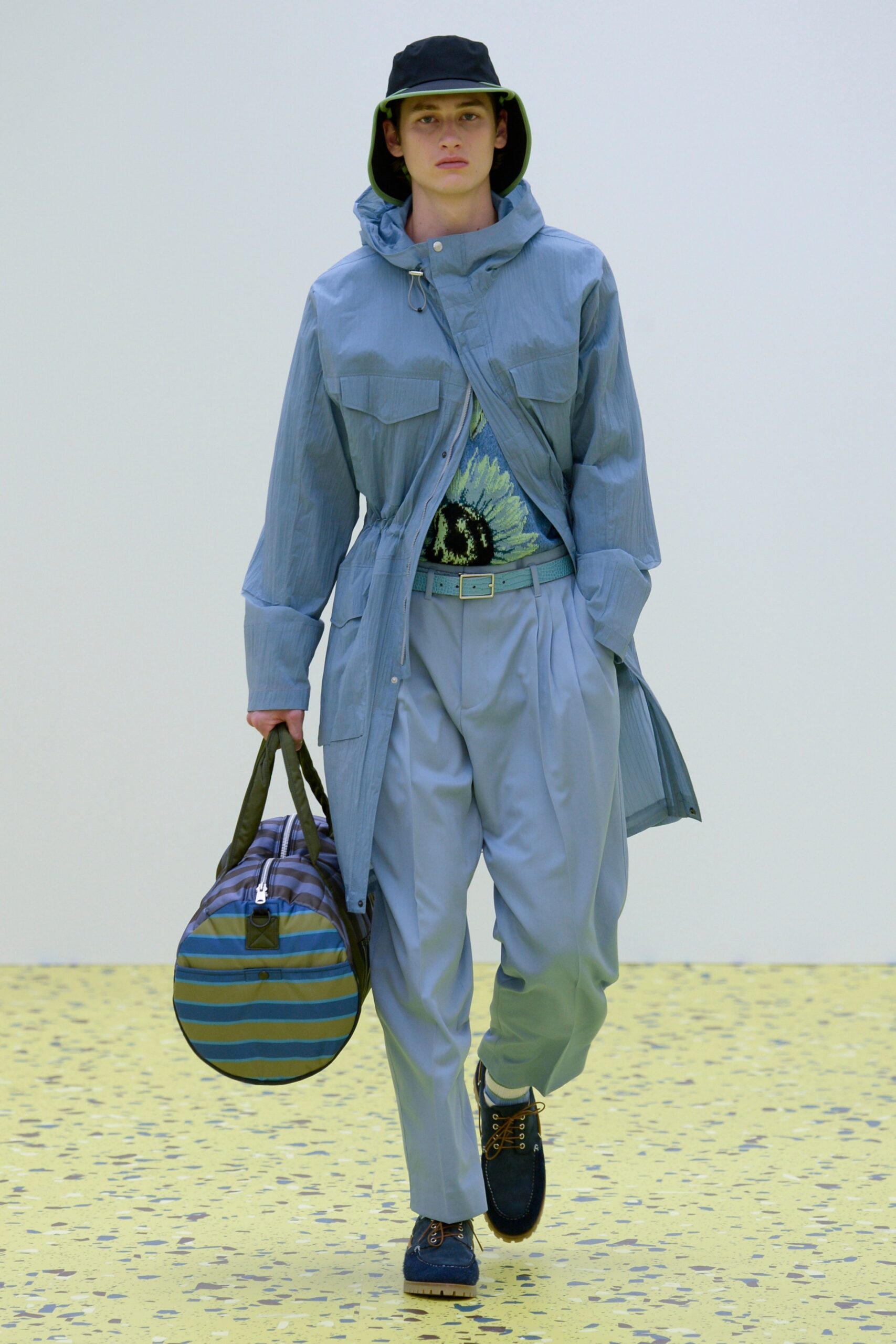 Paul Smith S/S 22 Menswear Look 31