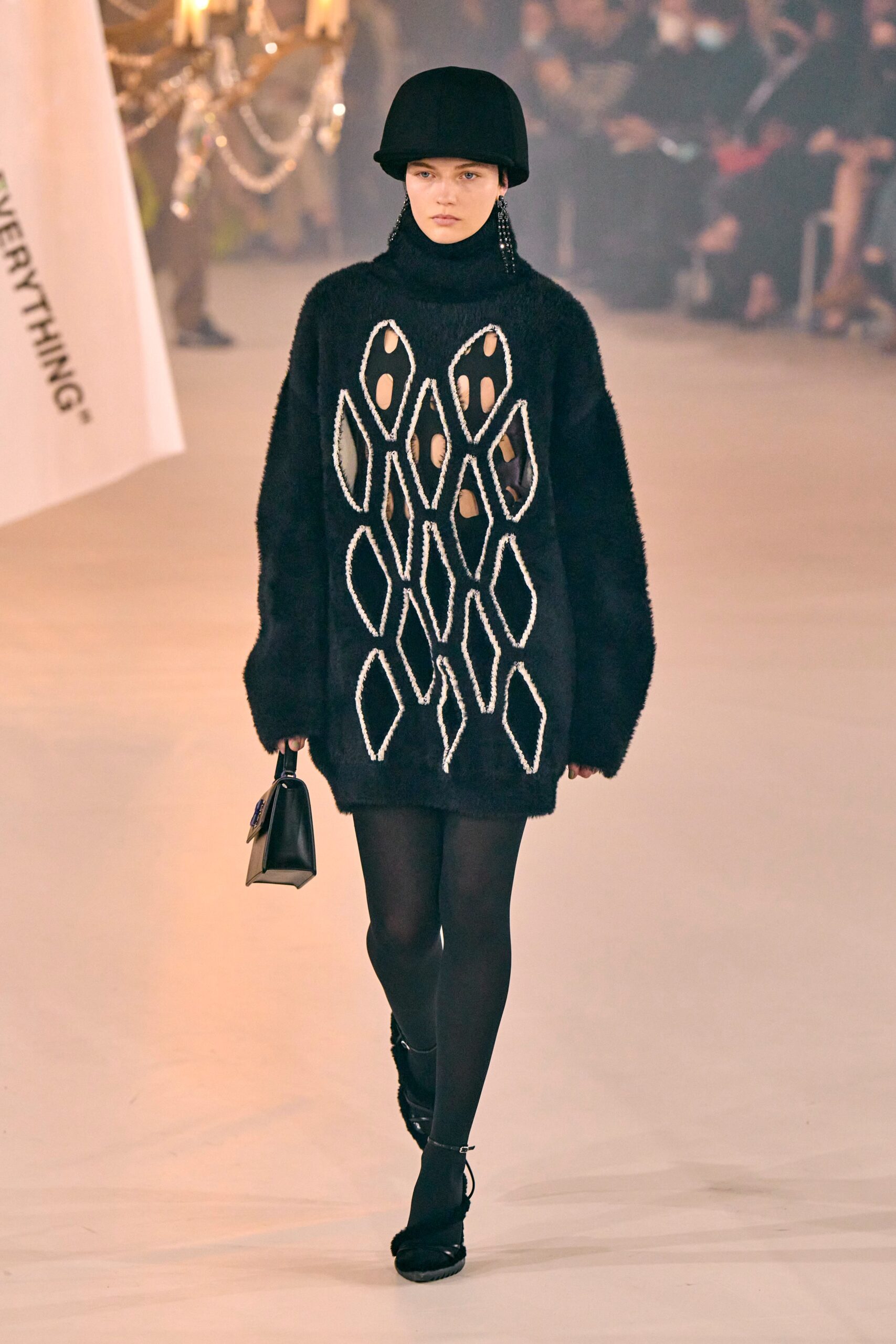 Off-White F/W 22 Menswear Look 31