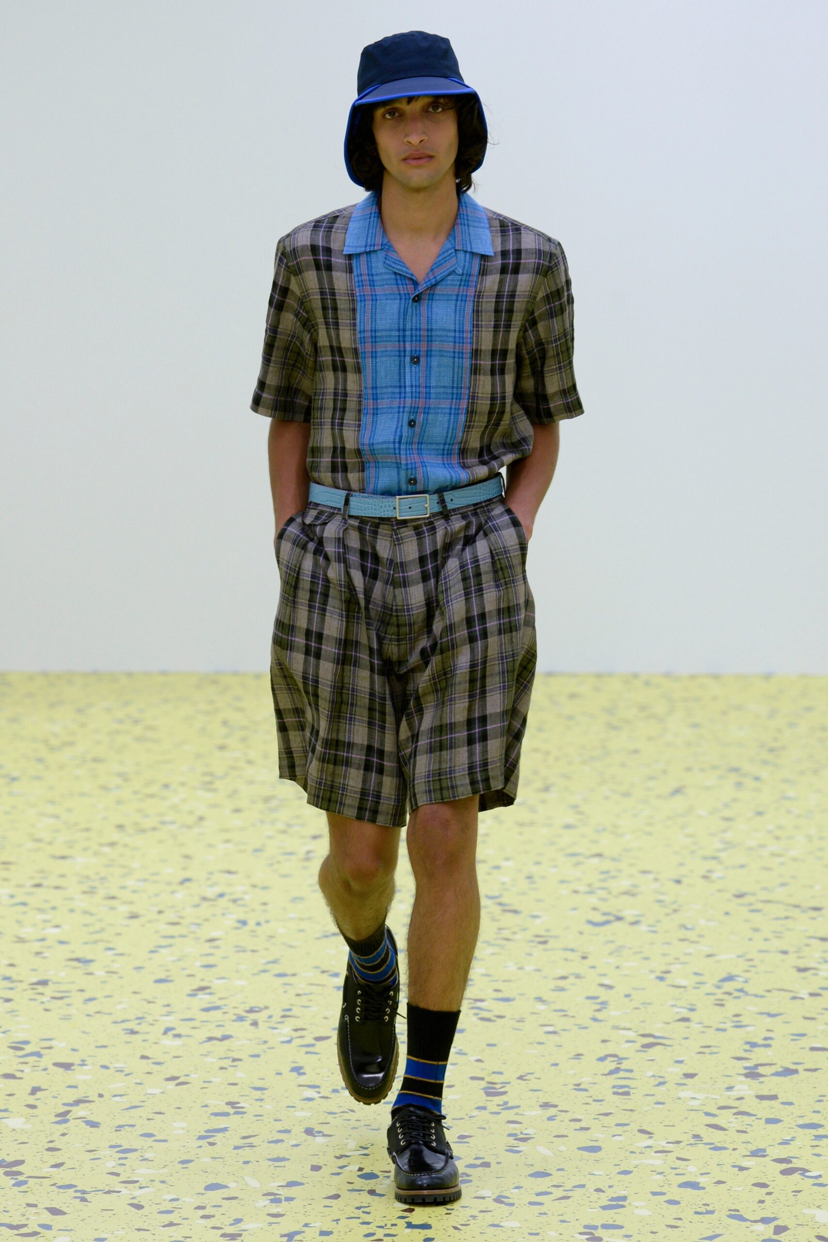 Paul Smith S/S 22 Menswear Look 33