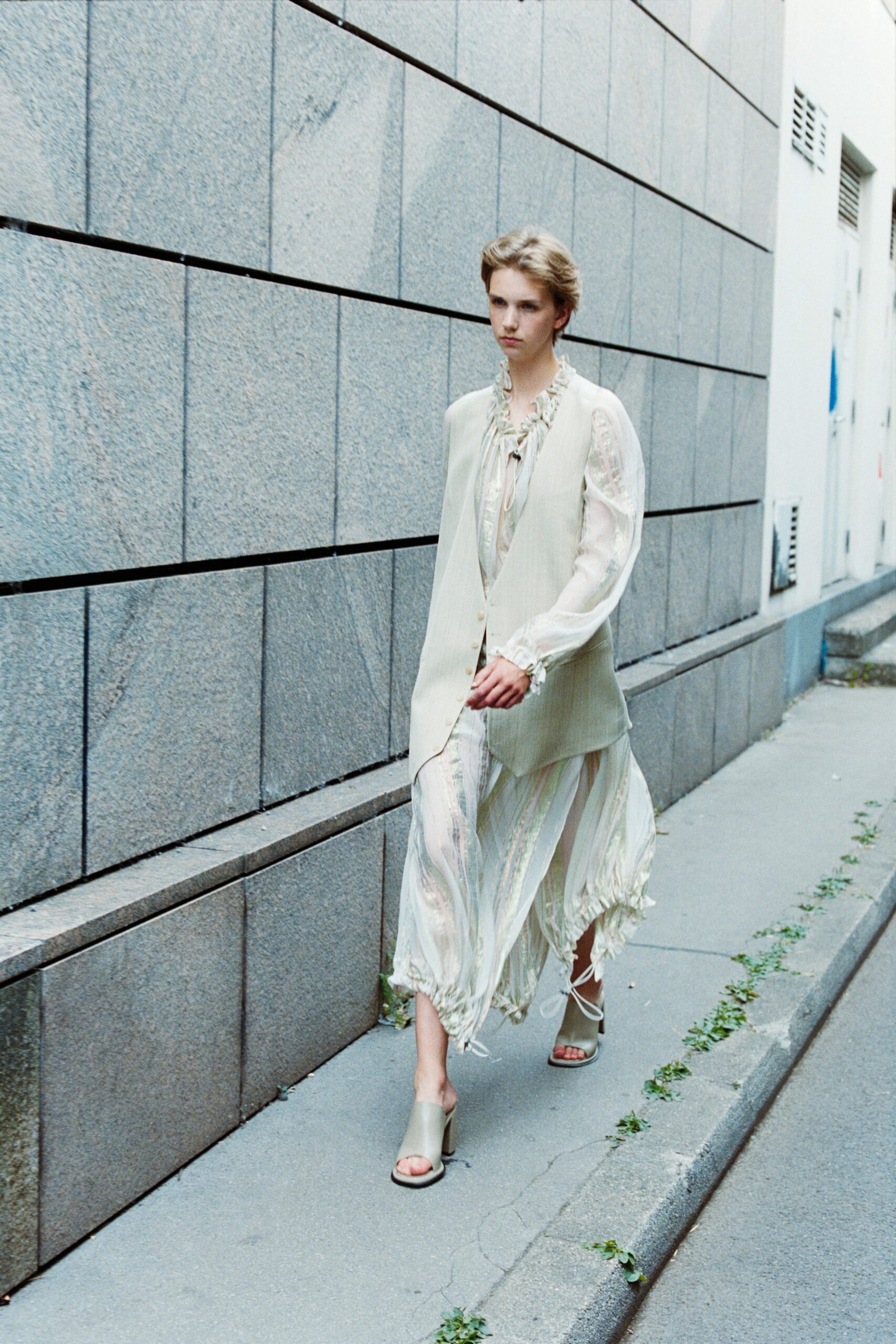 Petar Petrov S/S 22 Look 33