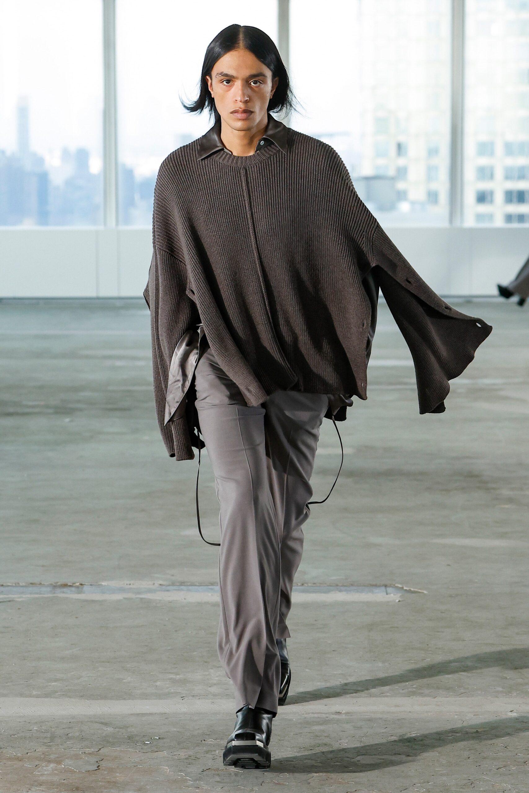 Peter Do S/S 23 Look 33