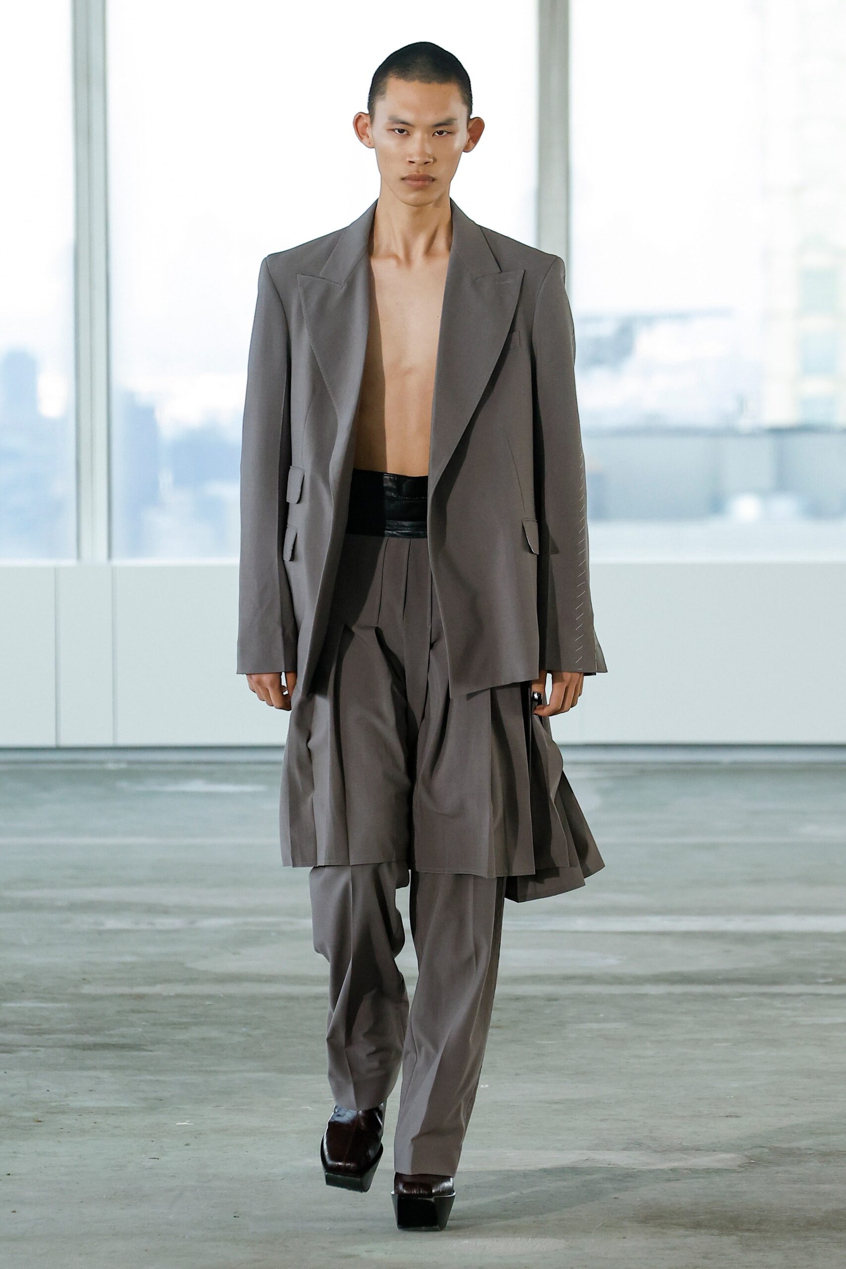 Peter Do S/S 23 Look 34