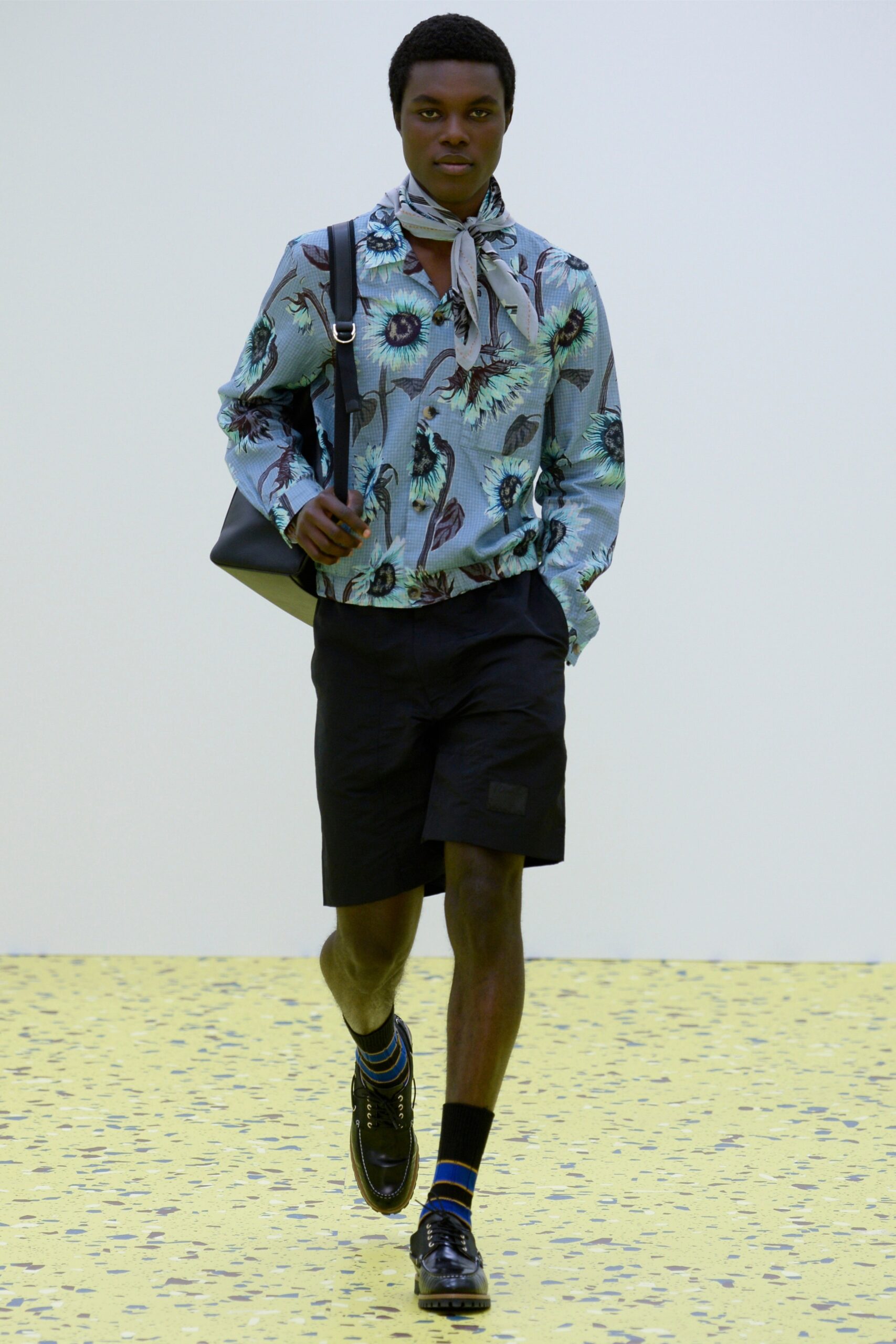 Paul Smith S/S 22 Menswear Look 35