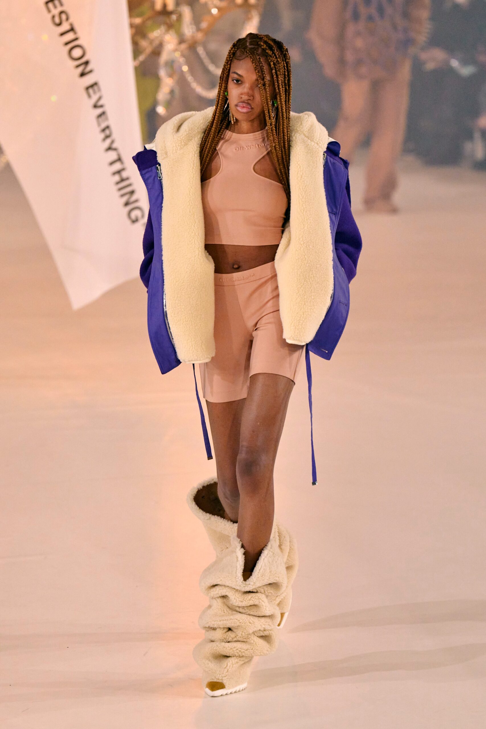 Off-White F/W 22 Menswear Look 36