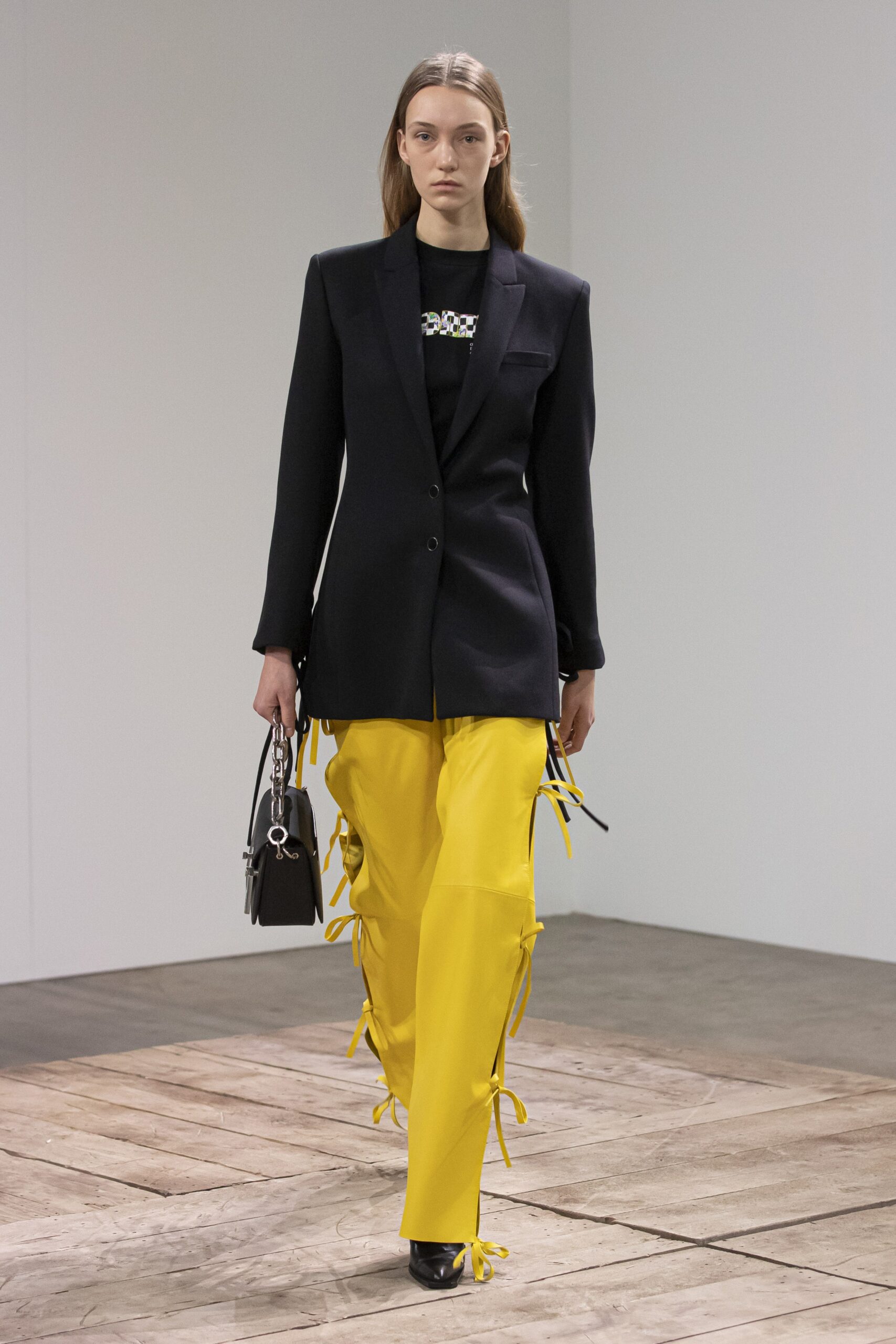 Off-White S/S 21 Look 38