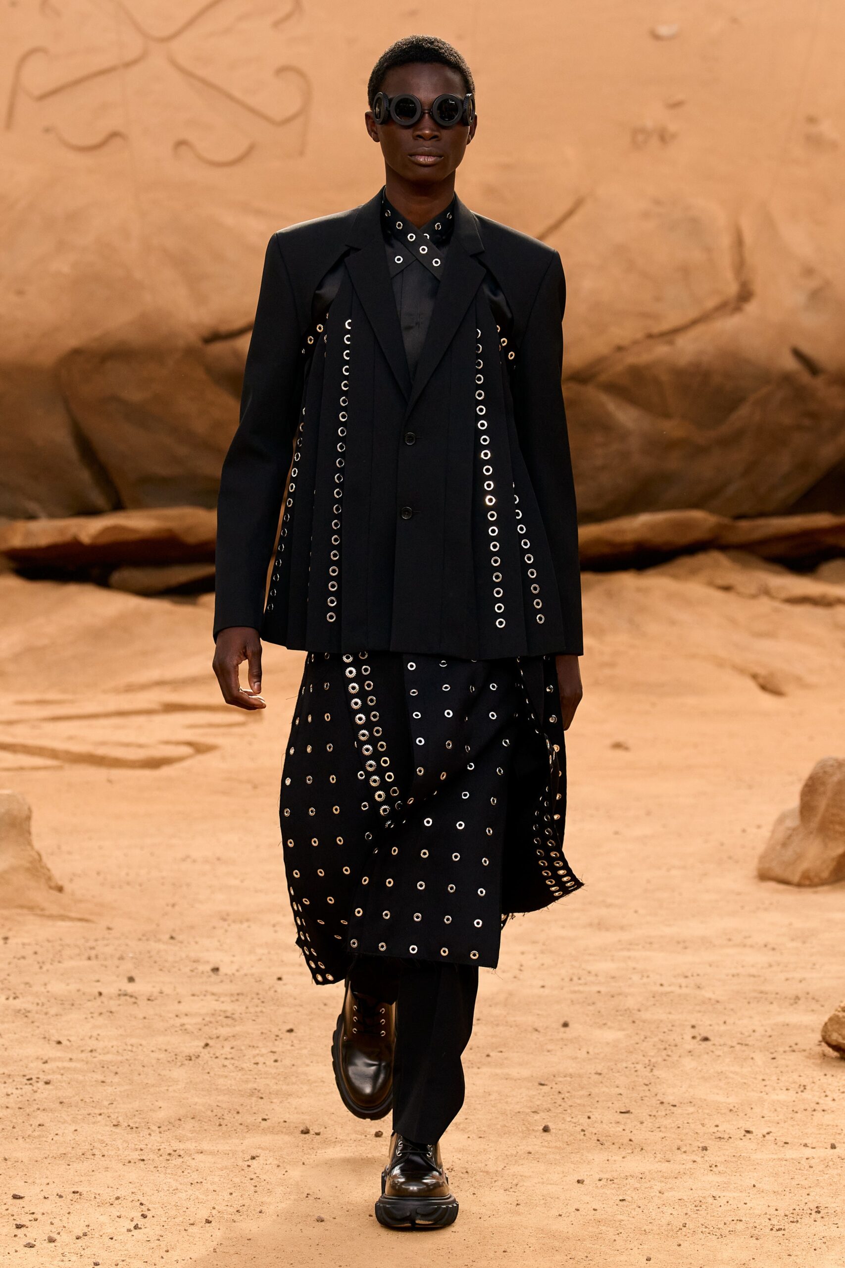 Off-White F/W 23 Look 38