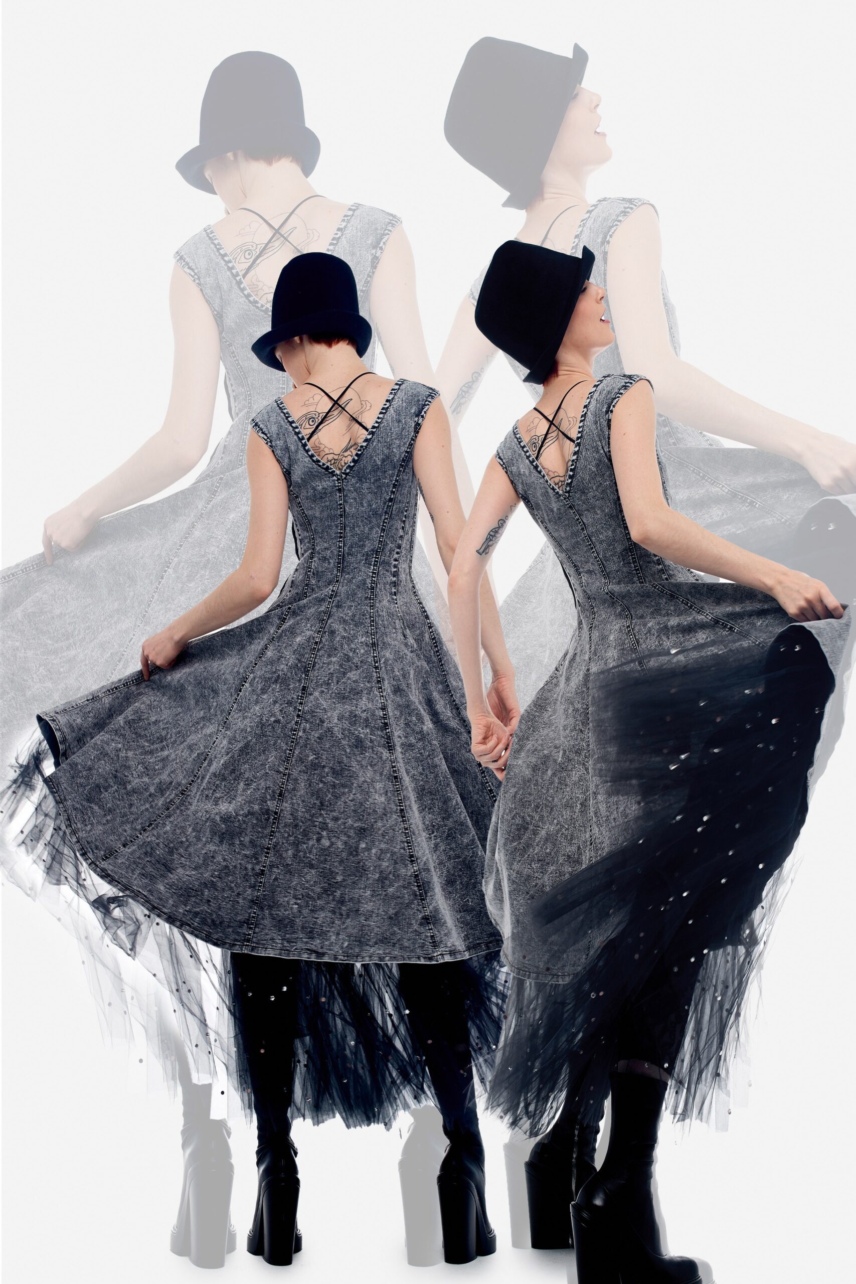 Norma Kamali F/W 22 Look 40