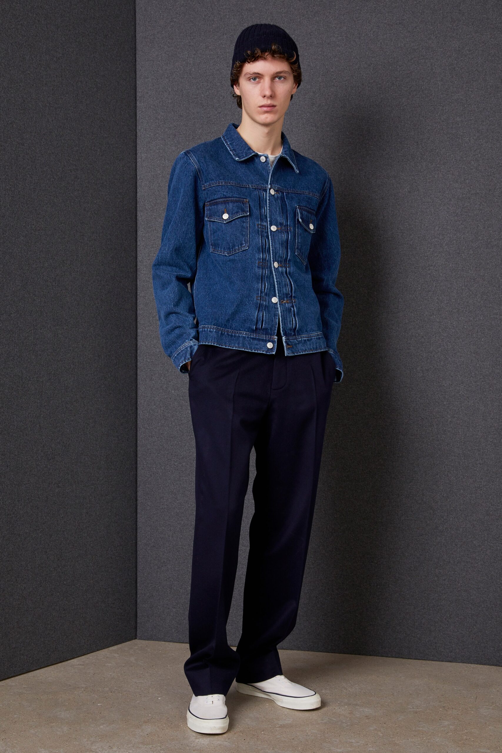 Officine Générale F/W 22 Look 42